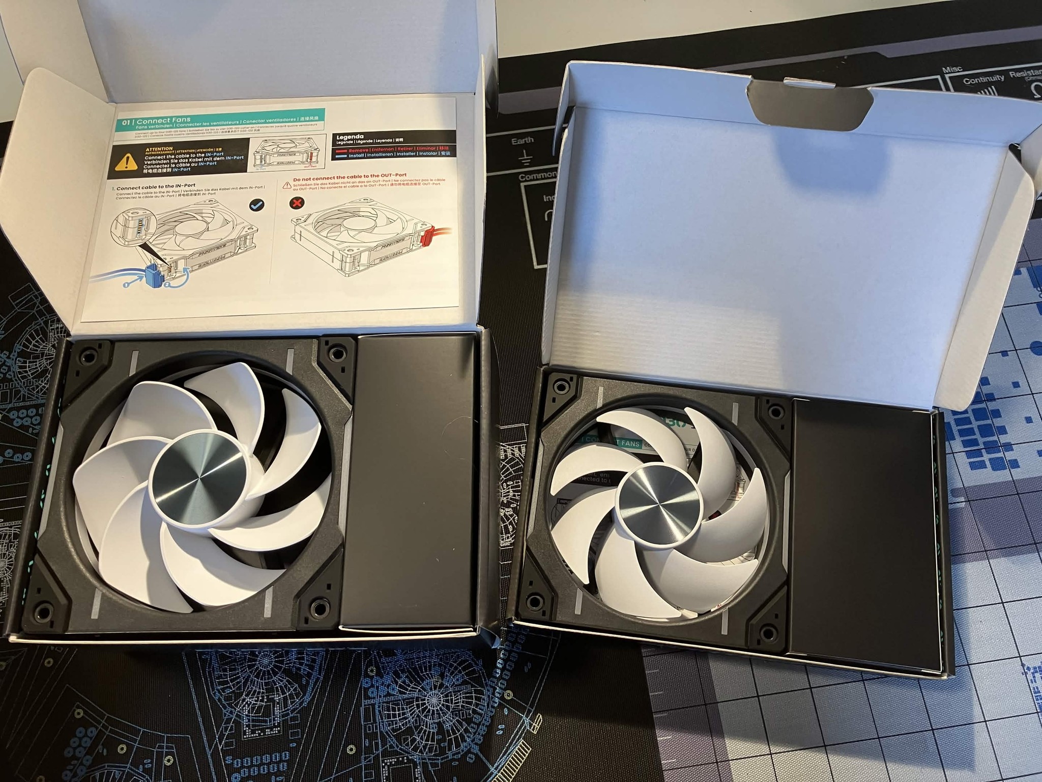 Phanteks D30 RGB Bundle