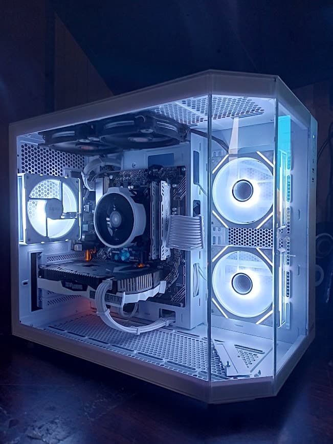 Nvidia 2060 Super 8gb & Ryzen 7 2700x 8core 16thread Great Gaming Rig or Workstation Fortnite, BO6