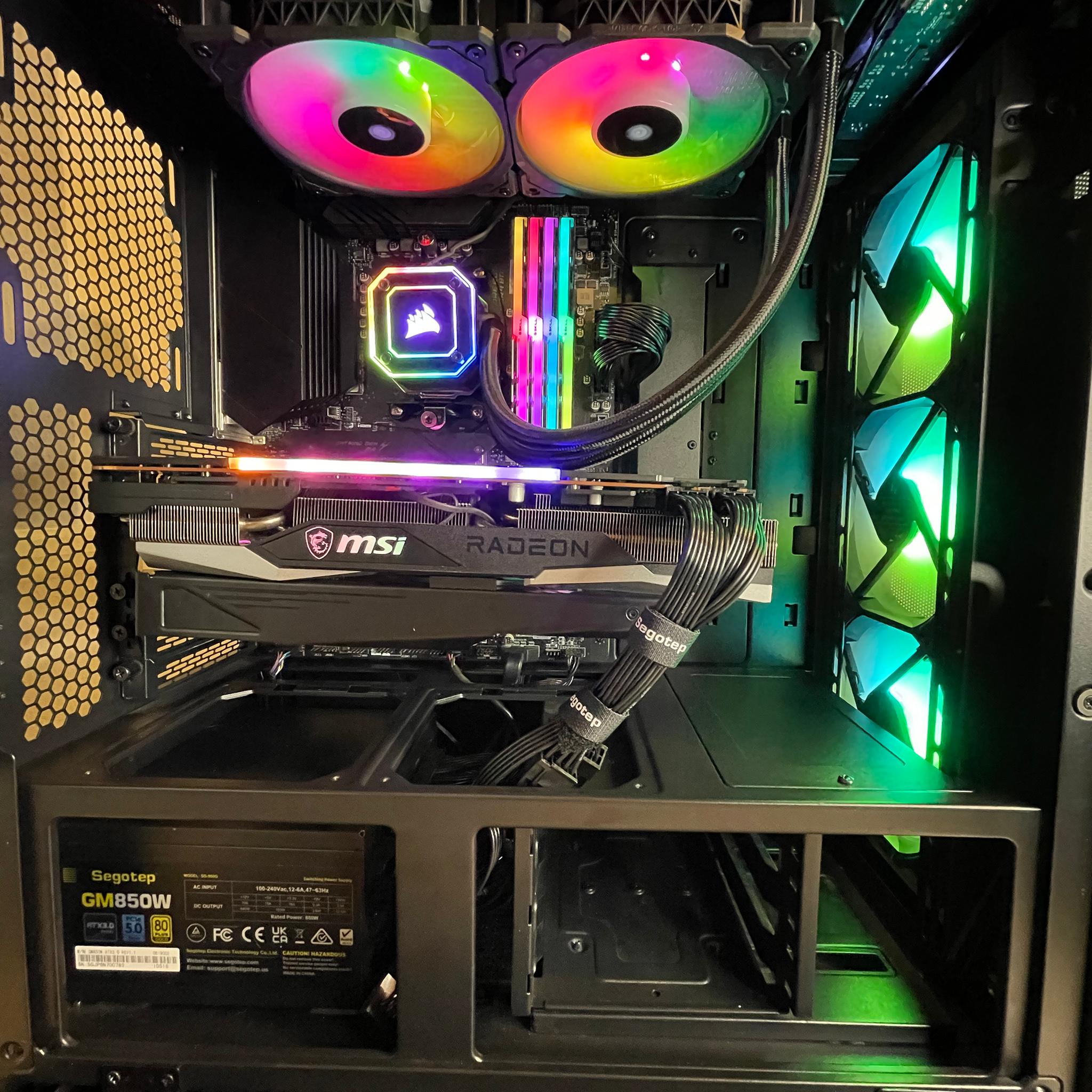 RX 6800 + Ryzen 9 5900x 12core 24thread + 32GB RAM