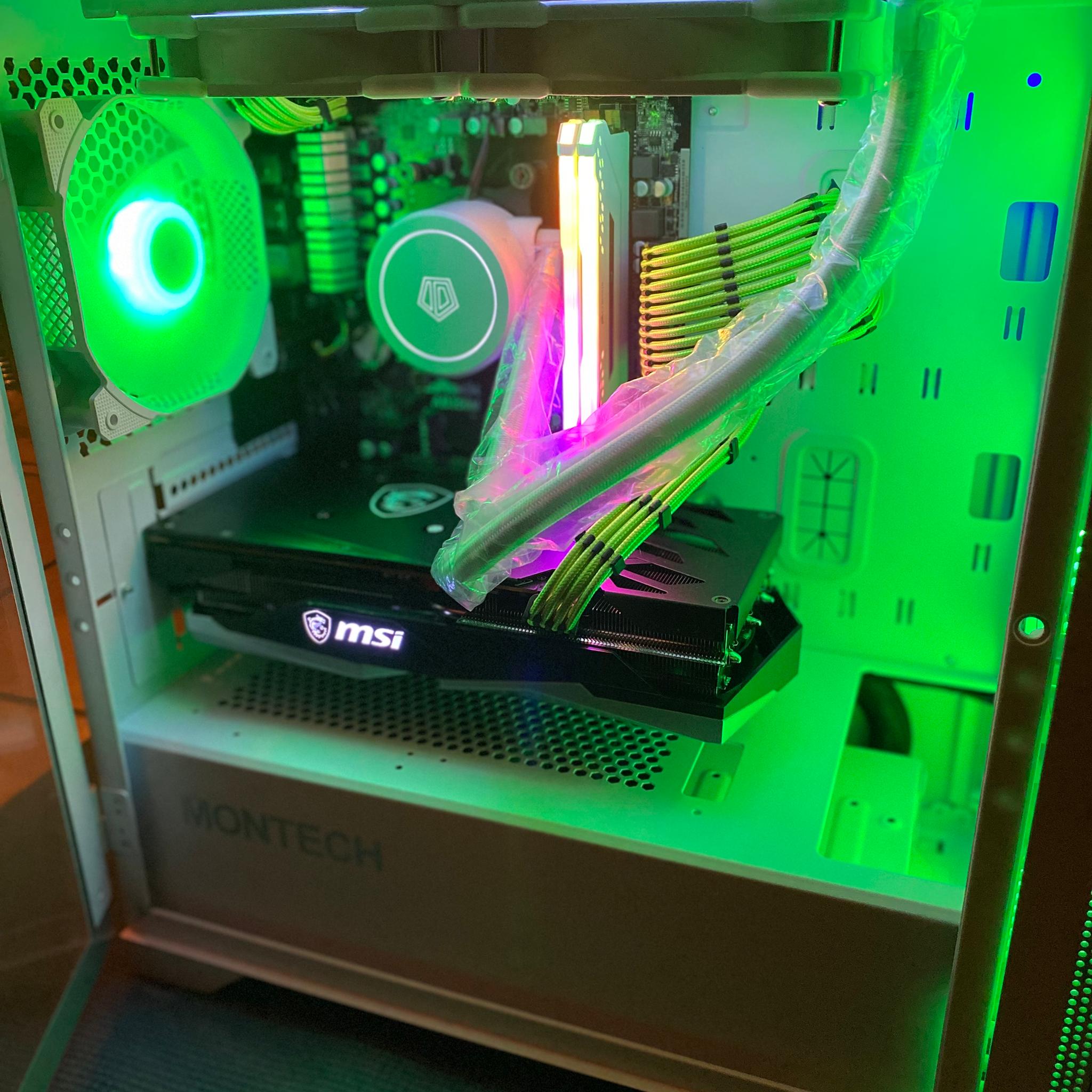 ホワイトドラゴン|RX 6650XT-Ryzen 5 5600X-16GB Corsair RGB RAM w/Over 2TB of Extra Storage 