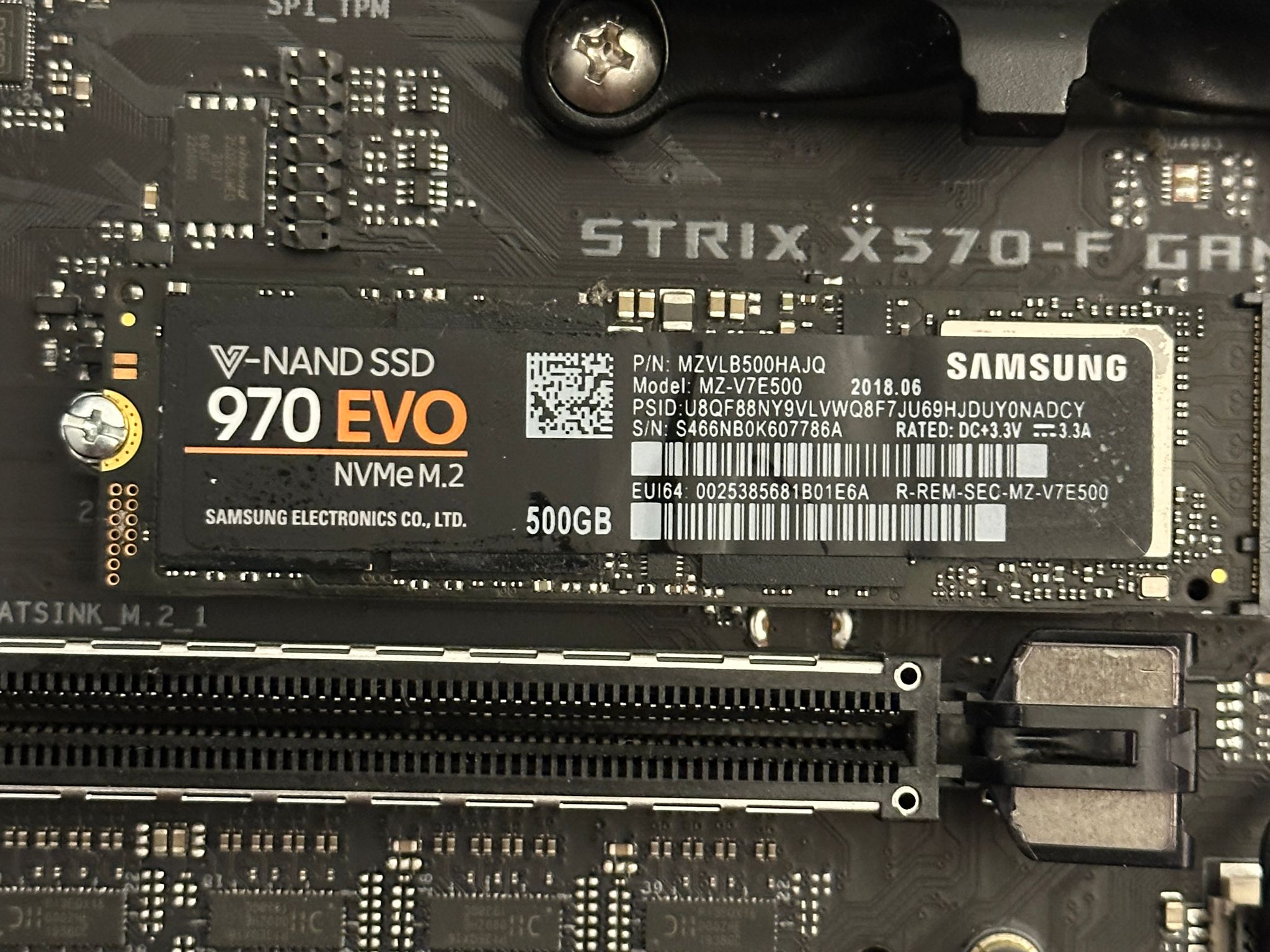 (MOBO BUNDLE) ROG Strix X570 Gaming / Ryzen 7 5800X + 32GB 3600MHz + Samsung 970 EVO