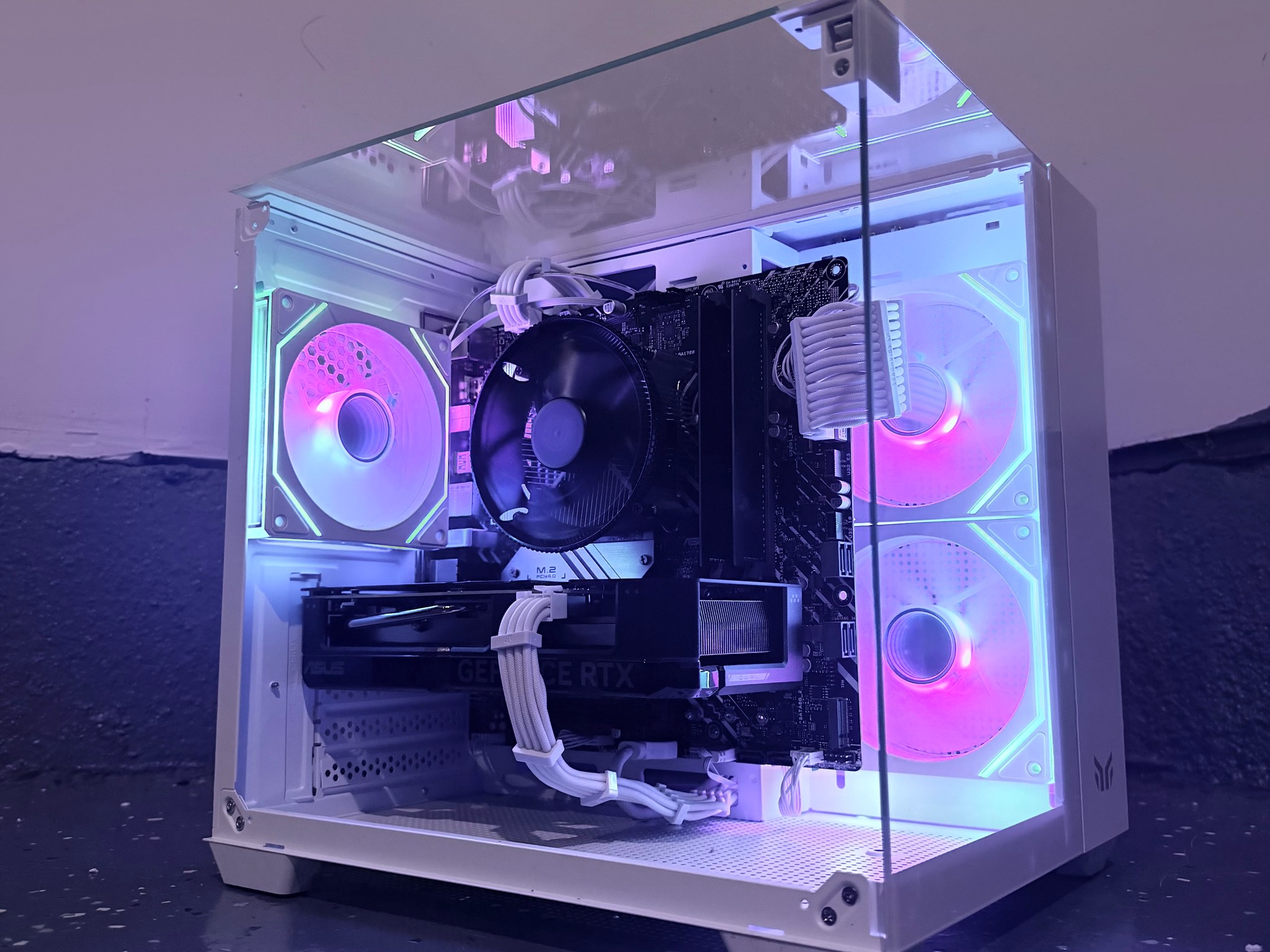 🌈"Lunar Opal"⚪️ | 1080p Gaming | RTX 4060 | i5 12400F | 16B Ram | 1TB SSD | Free Shipping
