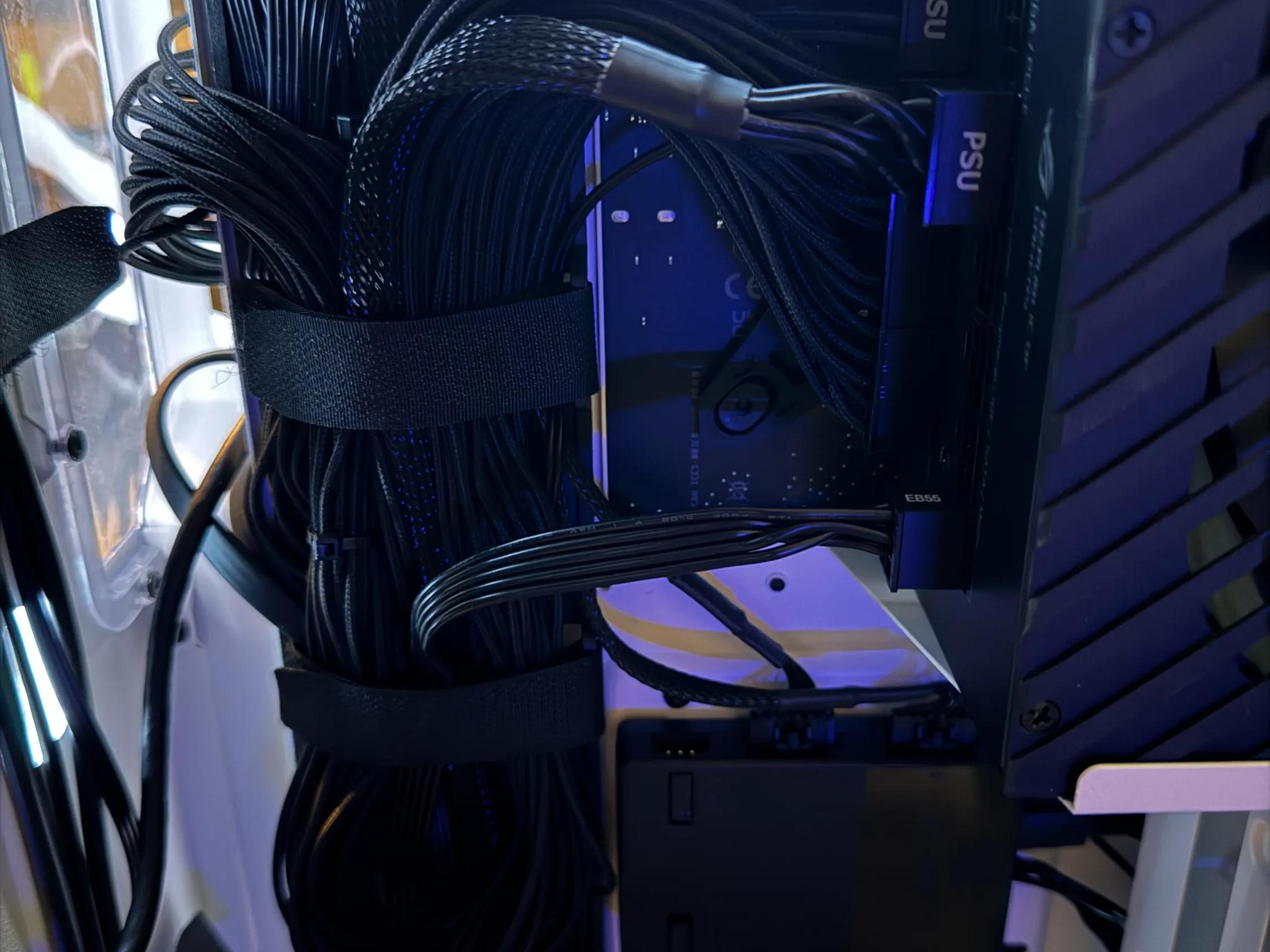 High-End Gaming PC Build (Low-End GPU, no SSD) Packaged Well