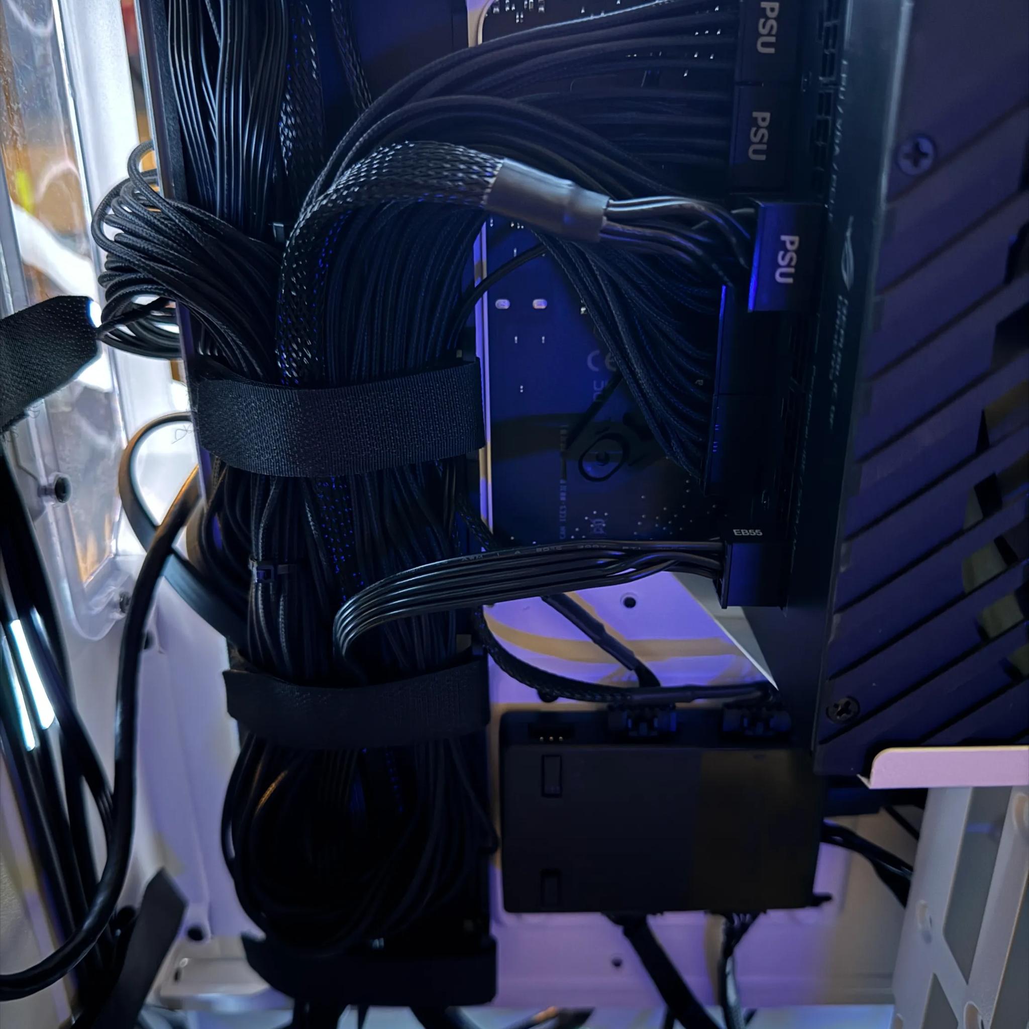 High-End Gaming PC Build (Low-End GPU, no SSD) Packaged Well