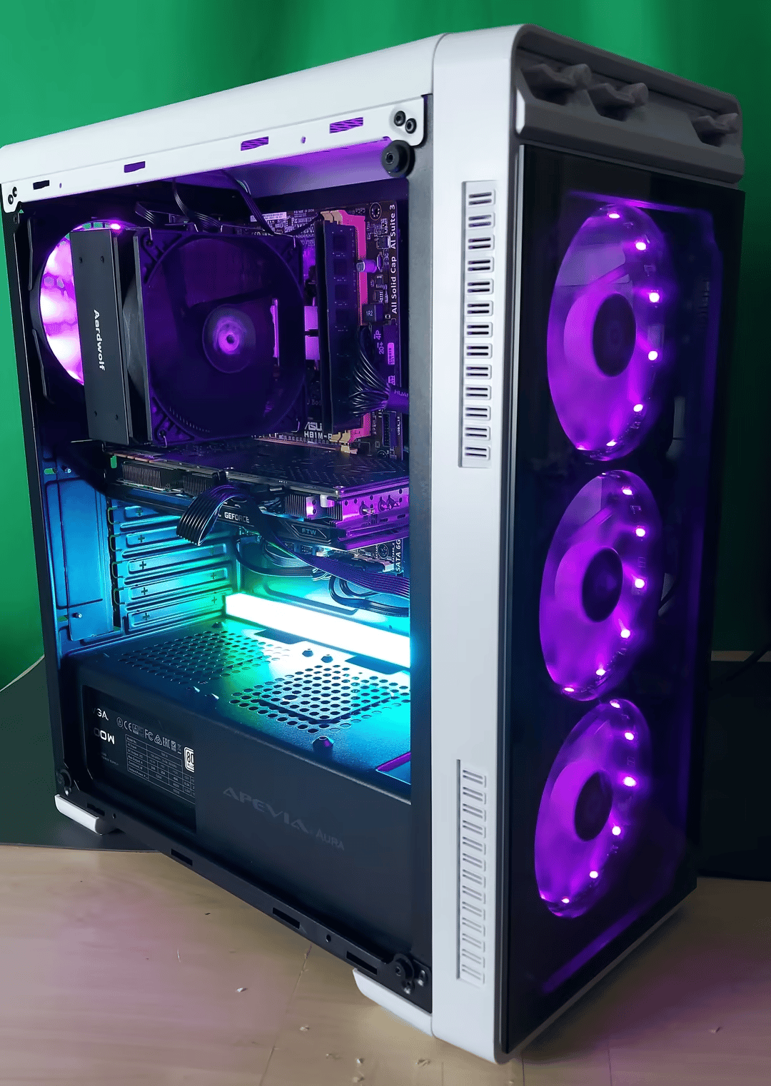 "Strapped" Gaming PC - GTX 970 + i5 4590