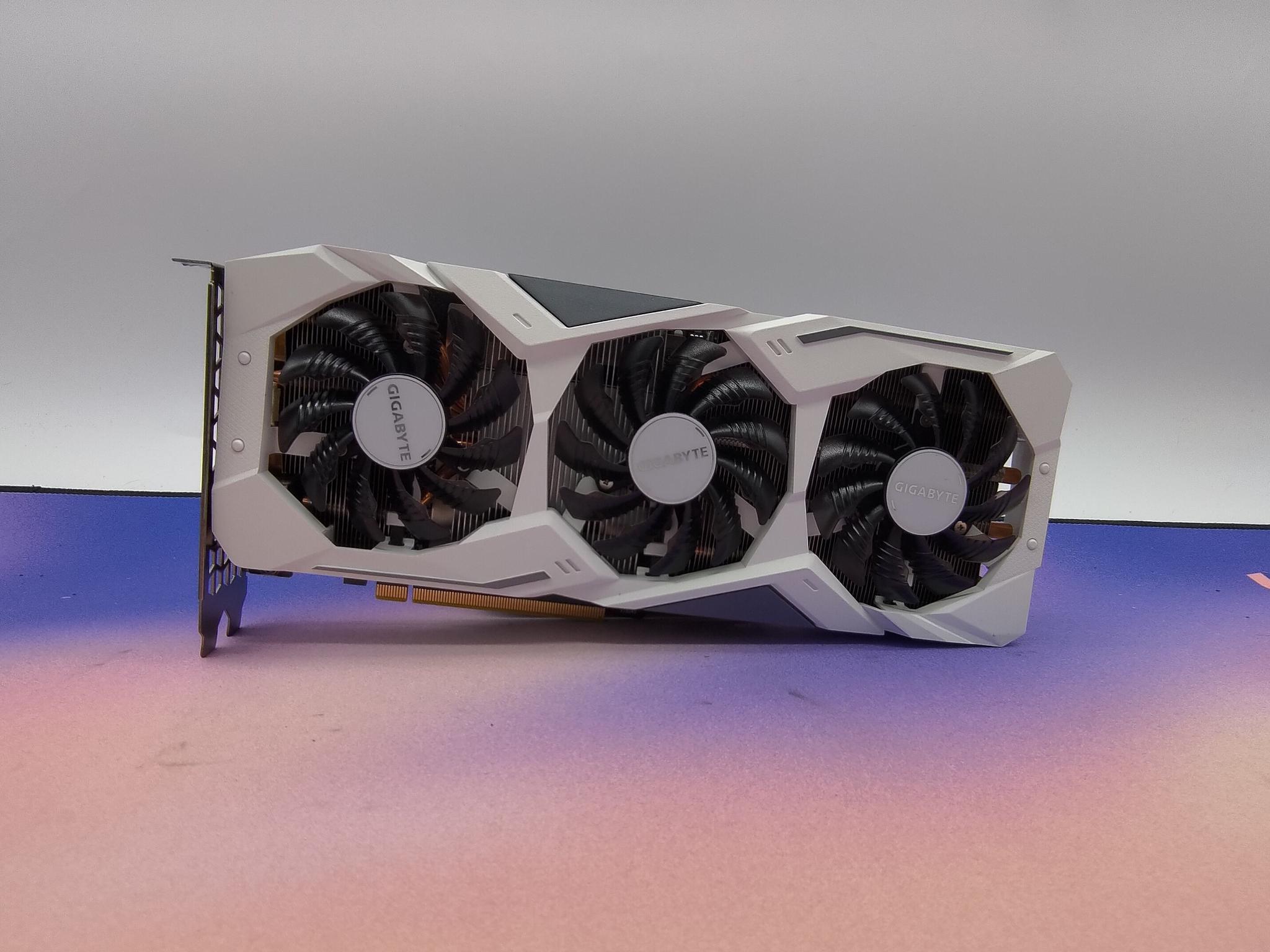 **Rare** Gigabyte RTX 2070 Gaming OC White Edition