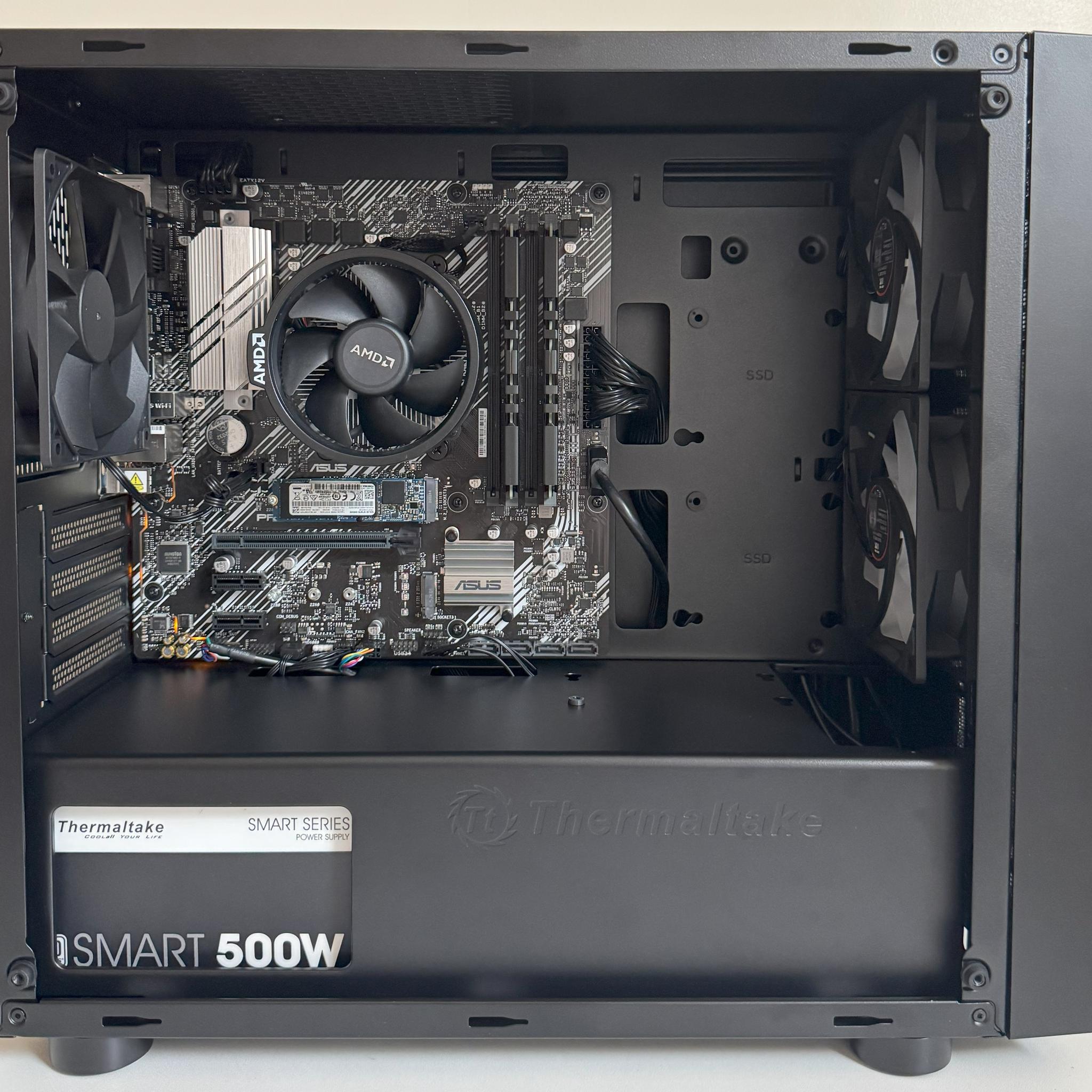 AMD Ryzen 5 5600GT Gaming PC Radeon Vega 7 Graphics ASUS B550M-A B550 Thermaltake Versa H18 Case