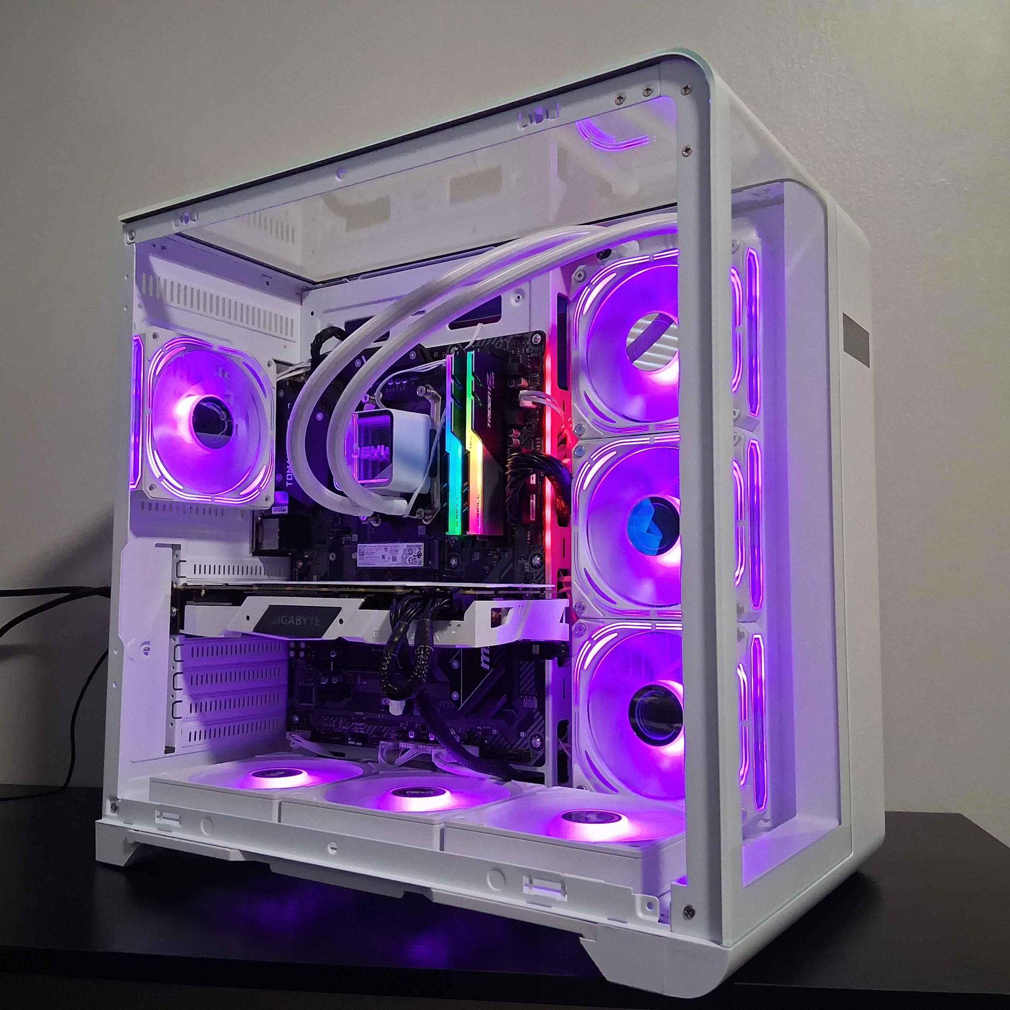 ⚪🟣Gaming PC🟣⚪ Ryzen 5 3600XT / 16GB DDR4 / 2.5TB Storage / GIGABYTE RTX 2070 / WINDOWS 11 / WIFI