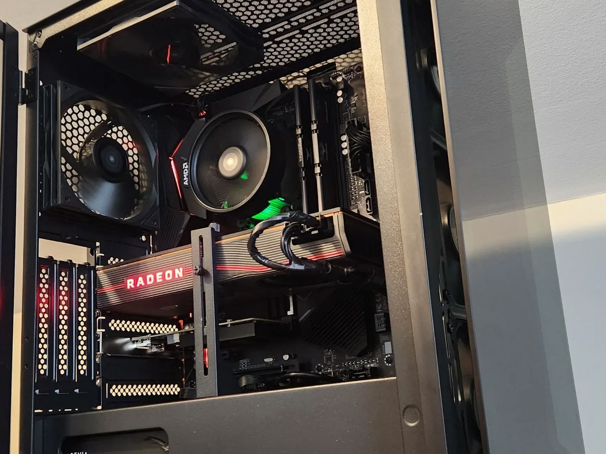 Ryzen, Radeon 1080p Gaming PC - Ryzen 5 3600 & RX 5700 XT