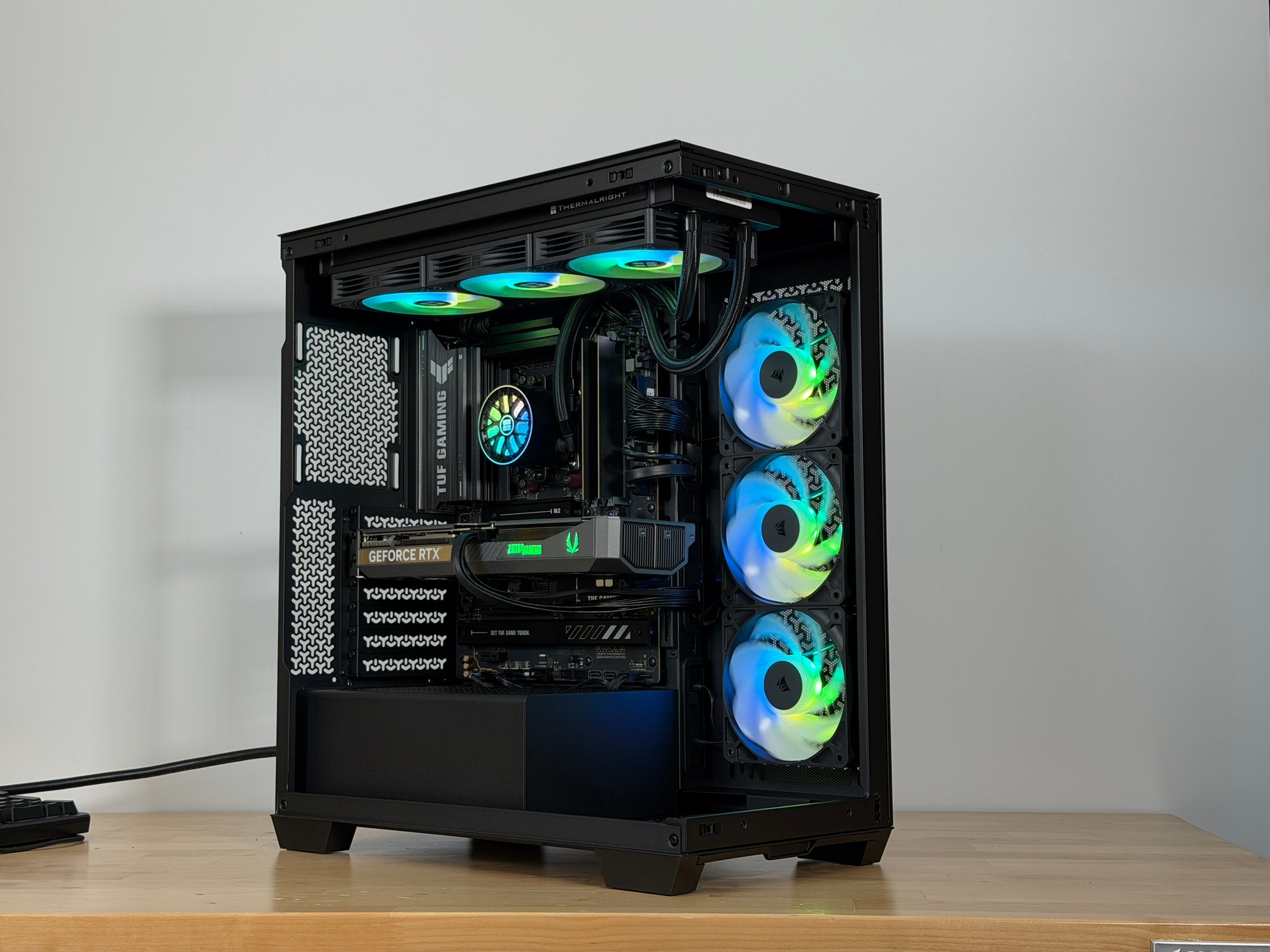 RTX 5070 Ryzen 7 7800x3d Gaming PC