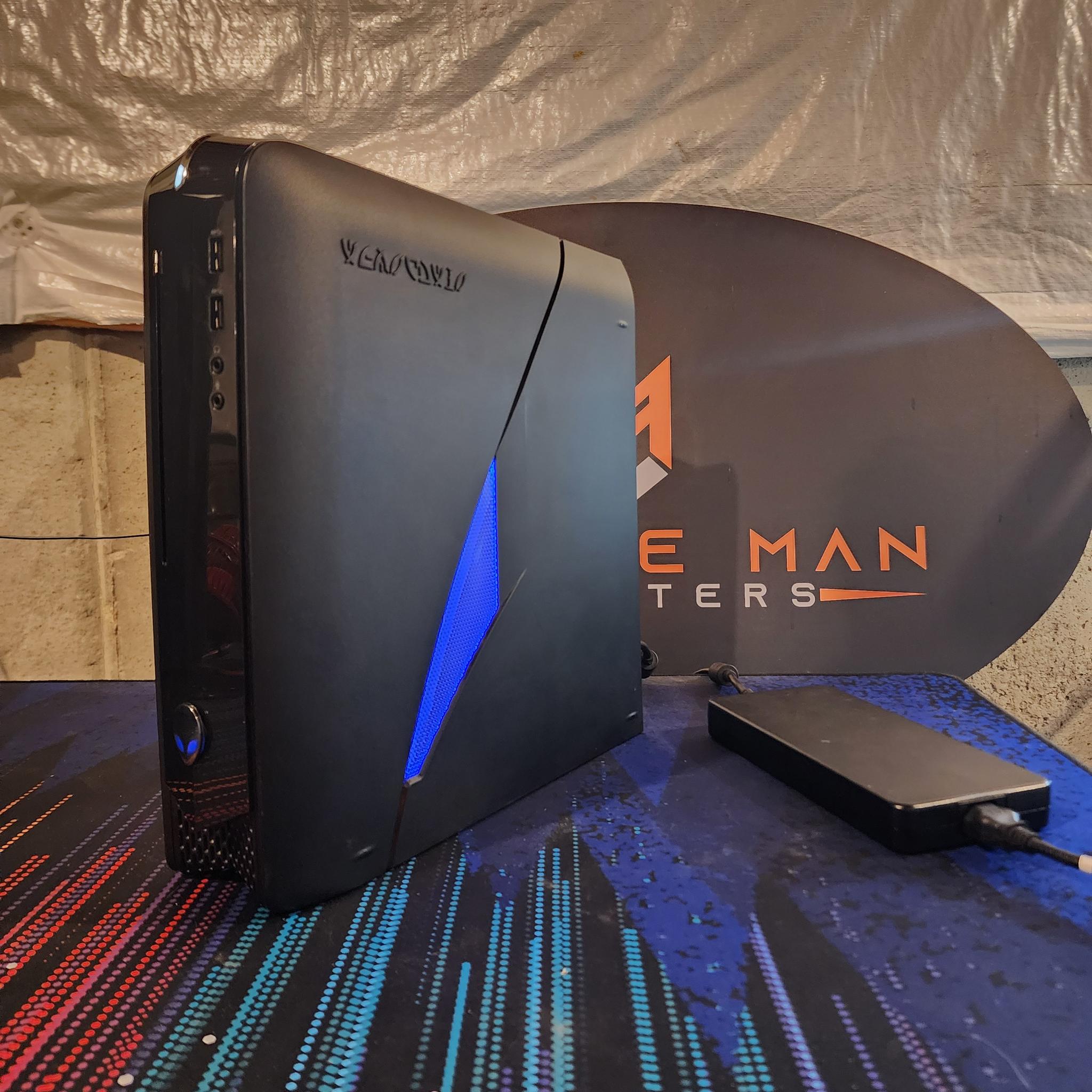 Nvidia GTX 970 / Intel Core i7-4790 / 8GB DDR3 RAM / 240GB SSD - Alienware X51 R2