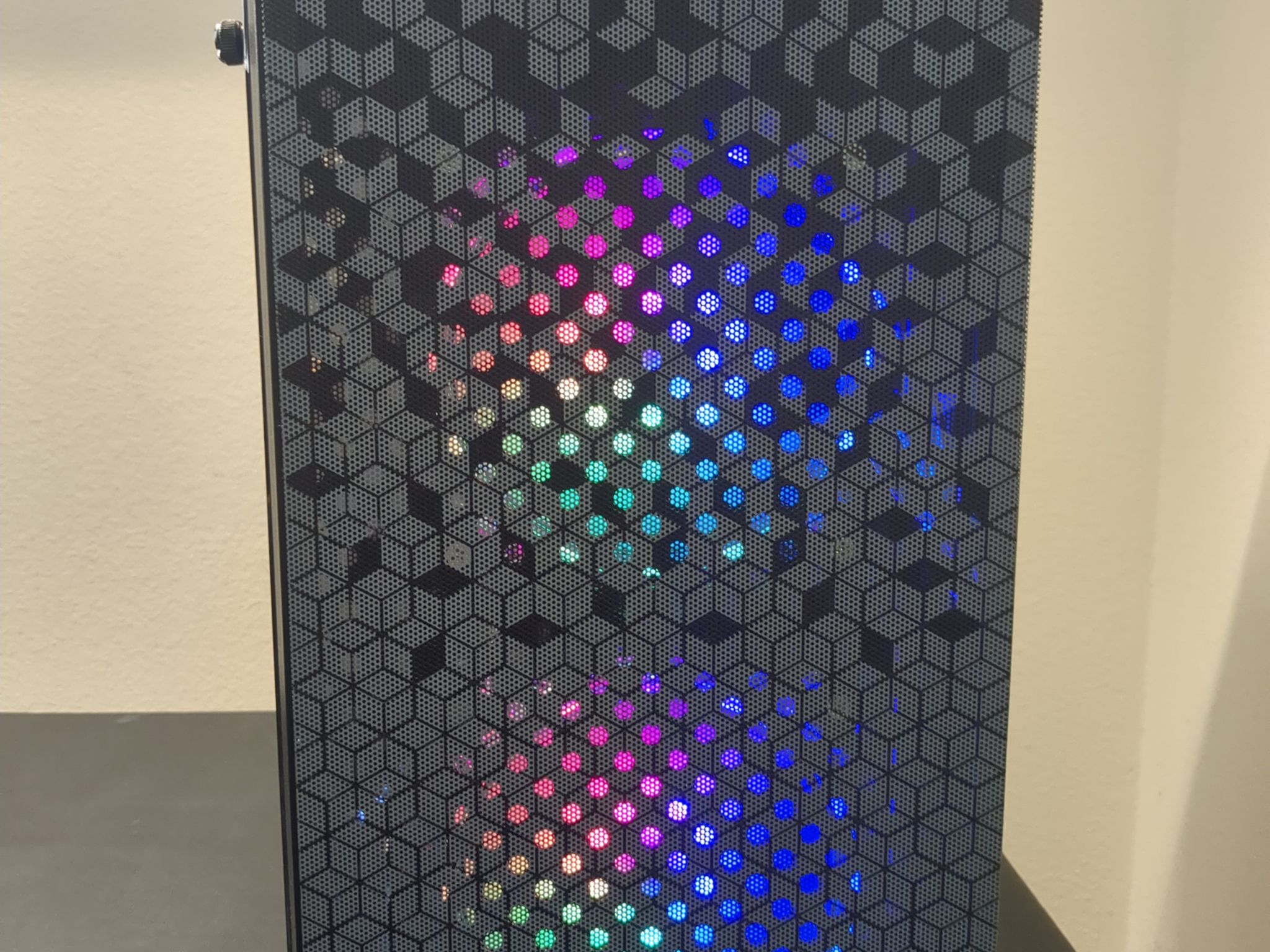 RX 5600 XT, Intel Xeon Gaming PC (16GB RAM, 1TB SSD, Win11 Pro)