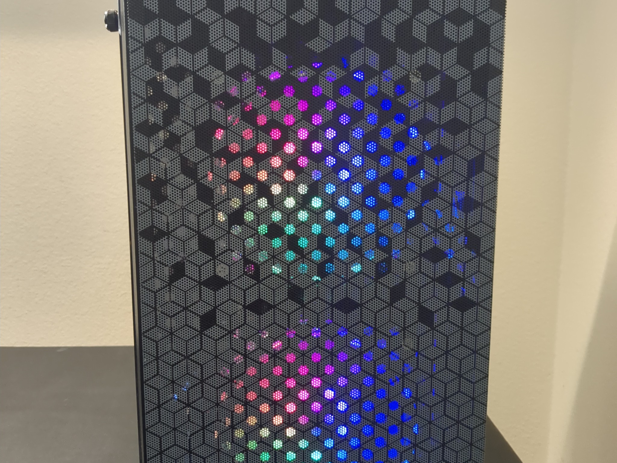 RX 5600 XT, Intel Xeon Gaming PC (16GB RAM, 1TB SSD, Win11 Pro)