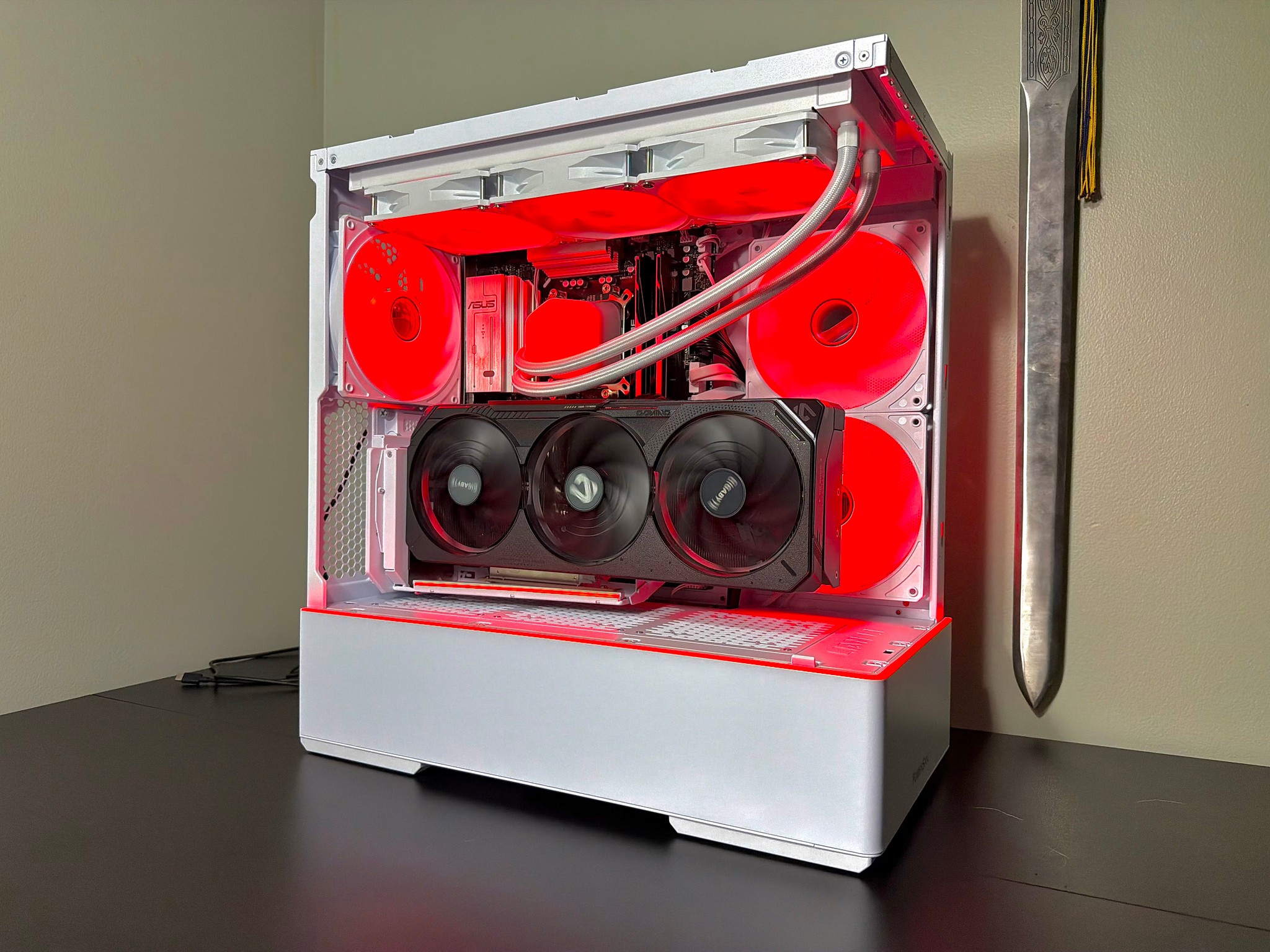 RTX 5080 | Ryzen 7 9800X3D | 64GB DDR5 | 2TB Gen5 | 1000w Gold Power Supply | White Gaming PC