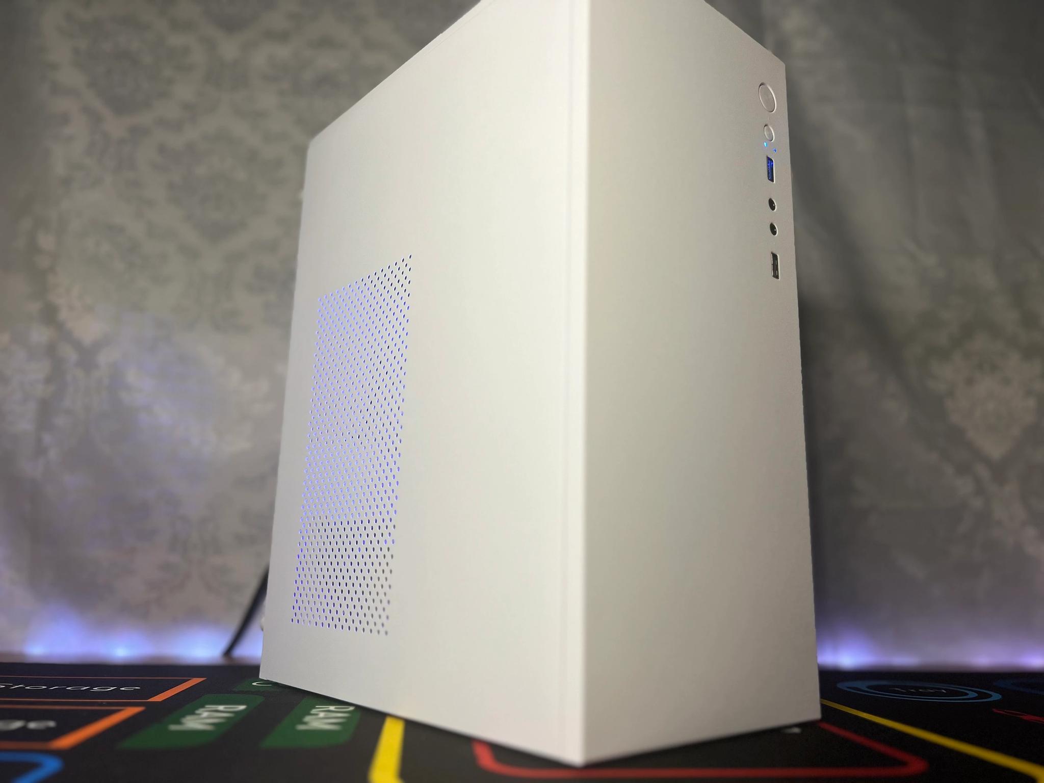 JR (White) -Entry-Level Gaming PC - 10 Core Intel CPU & RX 6600M