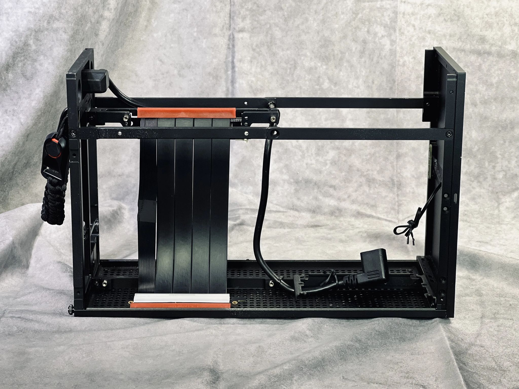 FormD T1 Sandwich kit, v2.1 - with upgraded PCIe 4.0 riser cable and rear handle