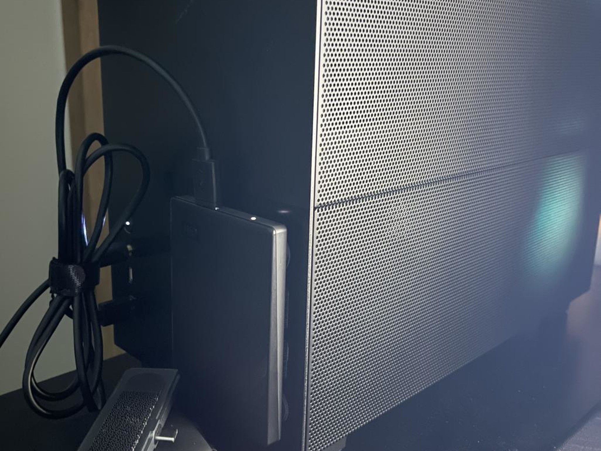Glorious SFF Mini ITX PC