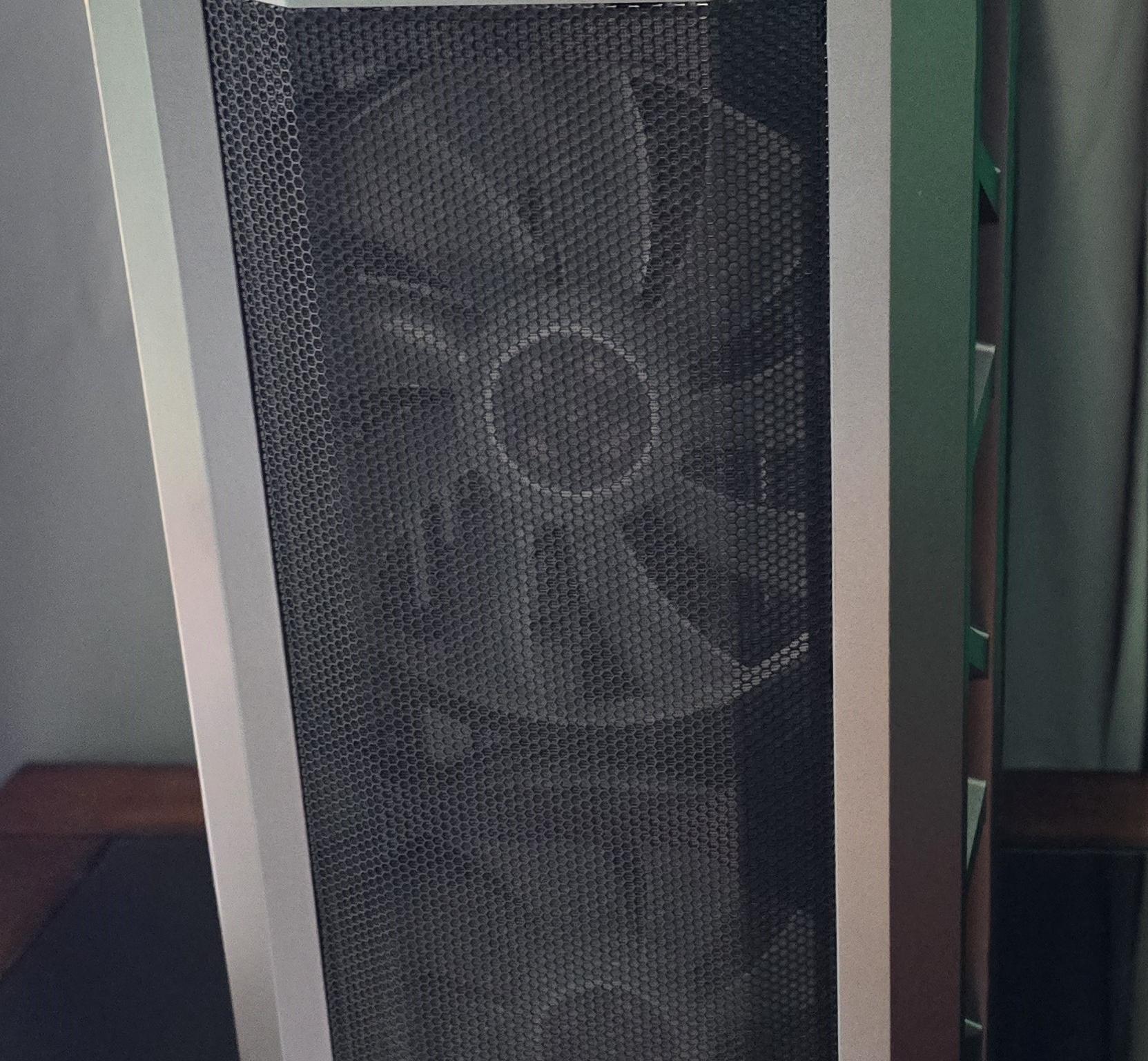 Intel i9 8700K - RTX 1070ti - 16 GB RAM - 500GB SSD - Budget Gaming PC