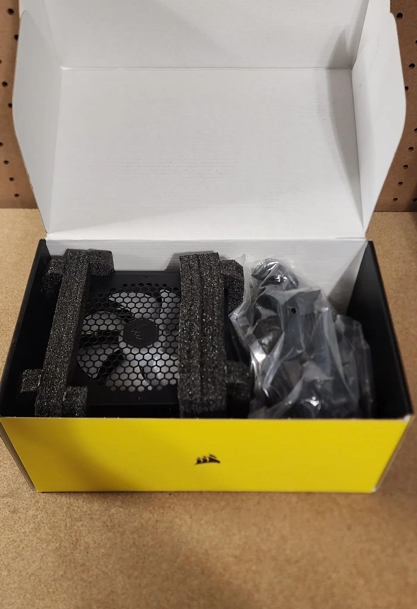 Corsair 550W RGB power supply