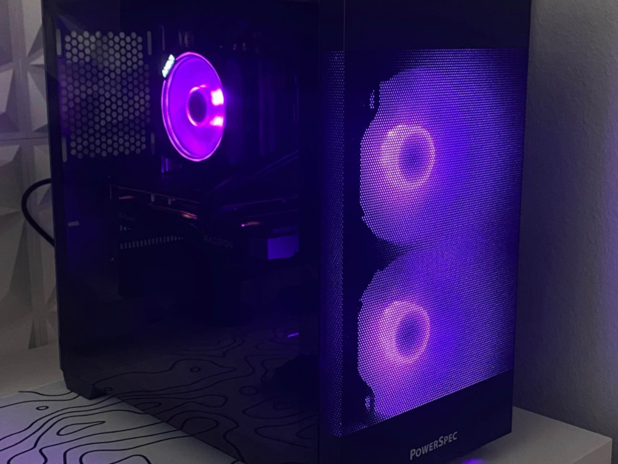 High End All Black Gaming Pc (5800x3D RX 7600 16GB RAM WIFI)
