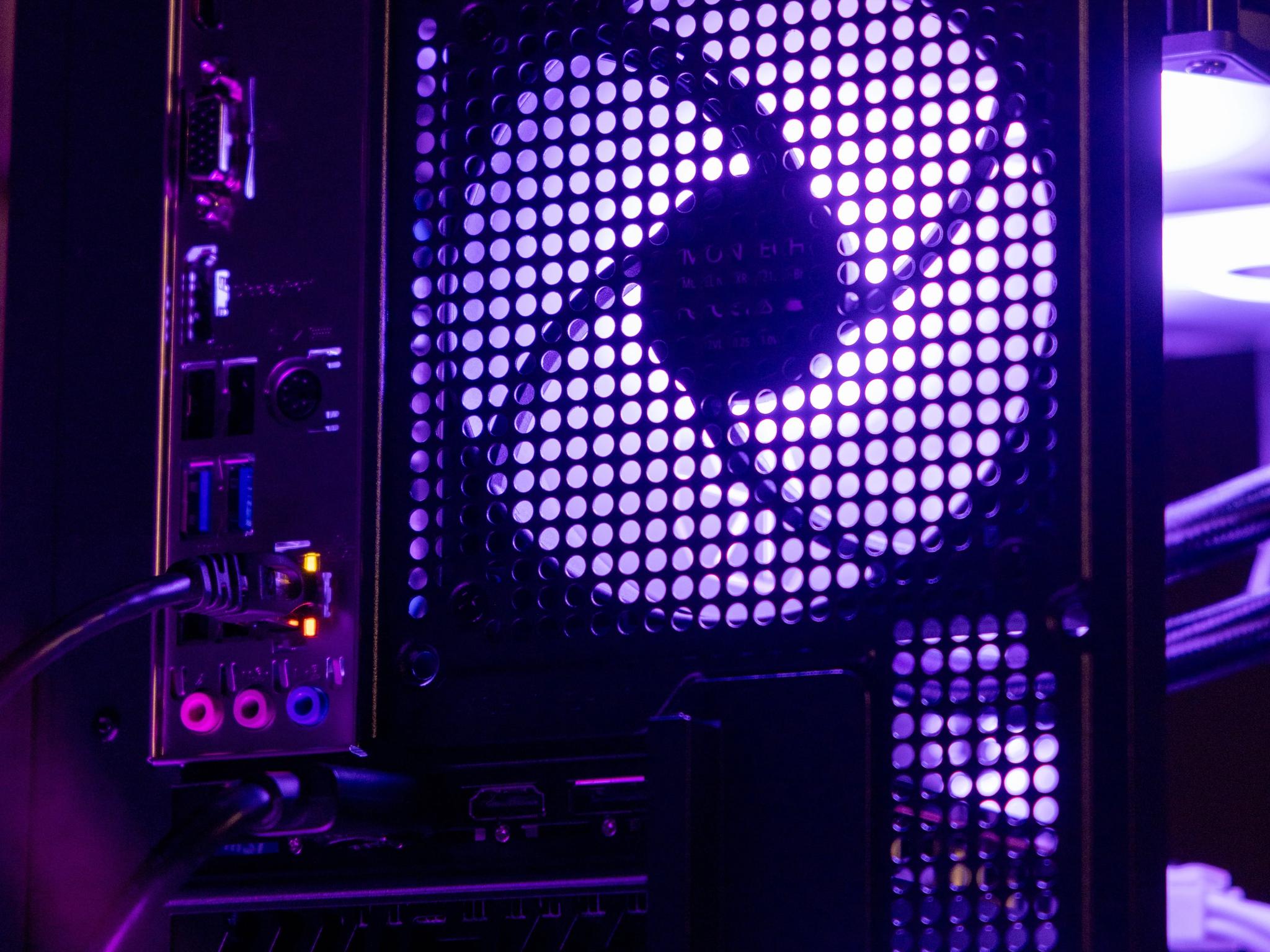 💥 Fury 💥 AMD RX 7600 / Intel Core i5-12400F / 1TB NVME / 32GB Ram / 240 AIO / Windows 11 Pro