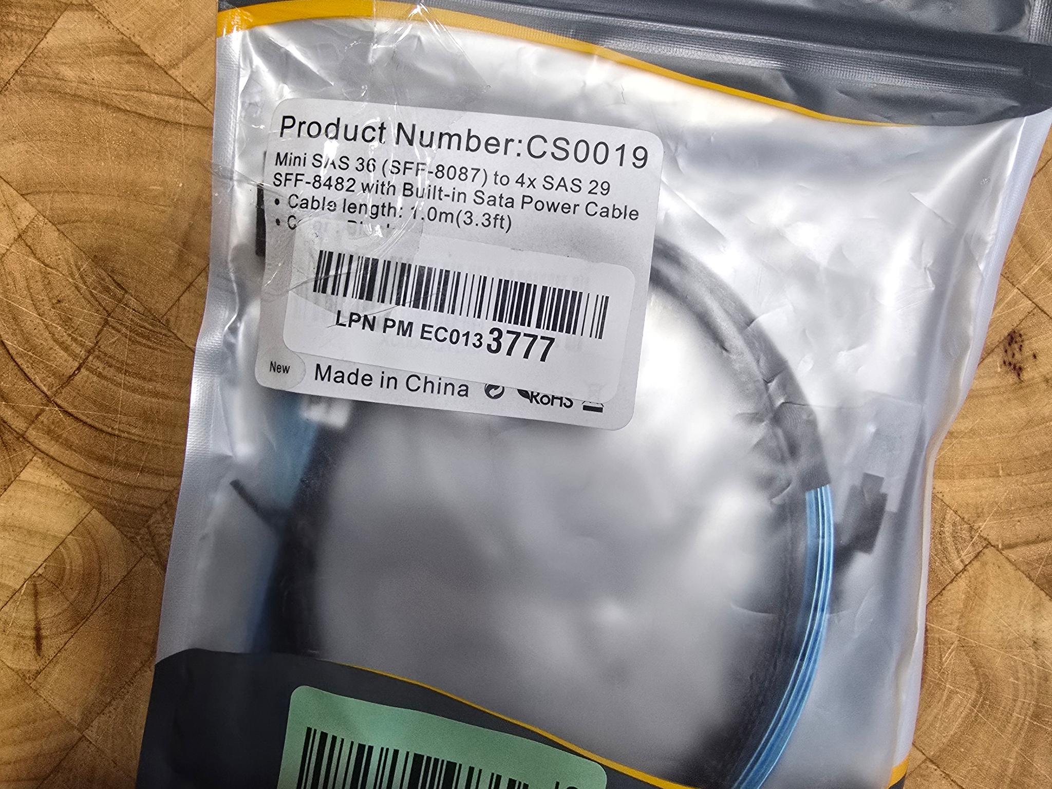 Mini SAS 4 SATA Cable 36 Pin SFF 8087 Host/Controller to 7 Pin SATA Target/Backplane PERC H310 RAID