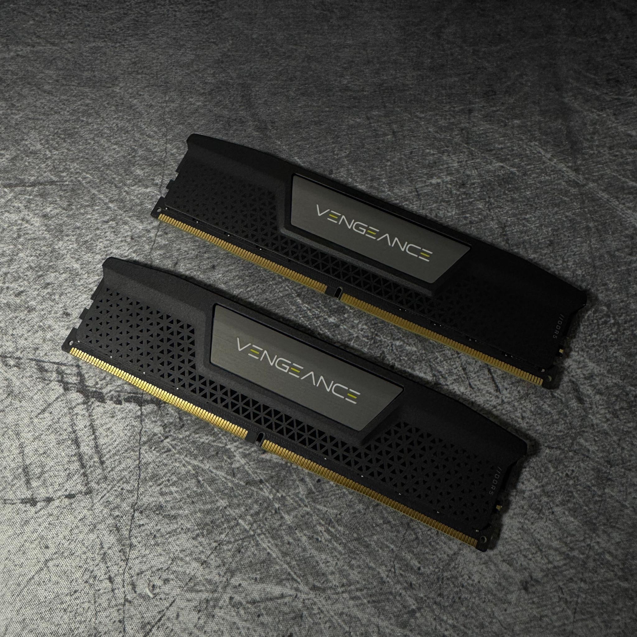 DDR5 64GB (2x32) 5200MHz Small Form Factor