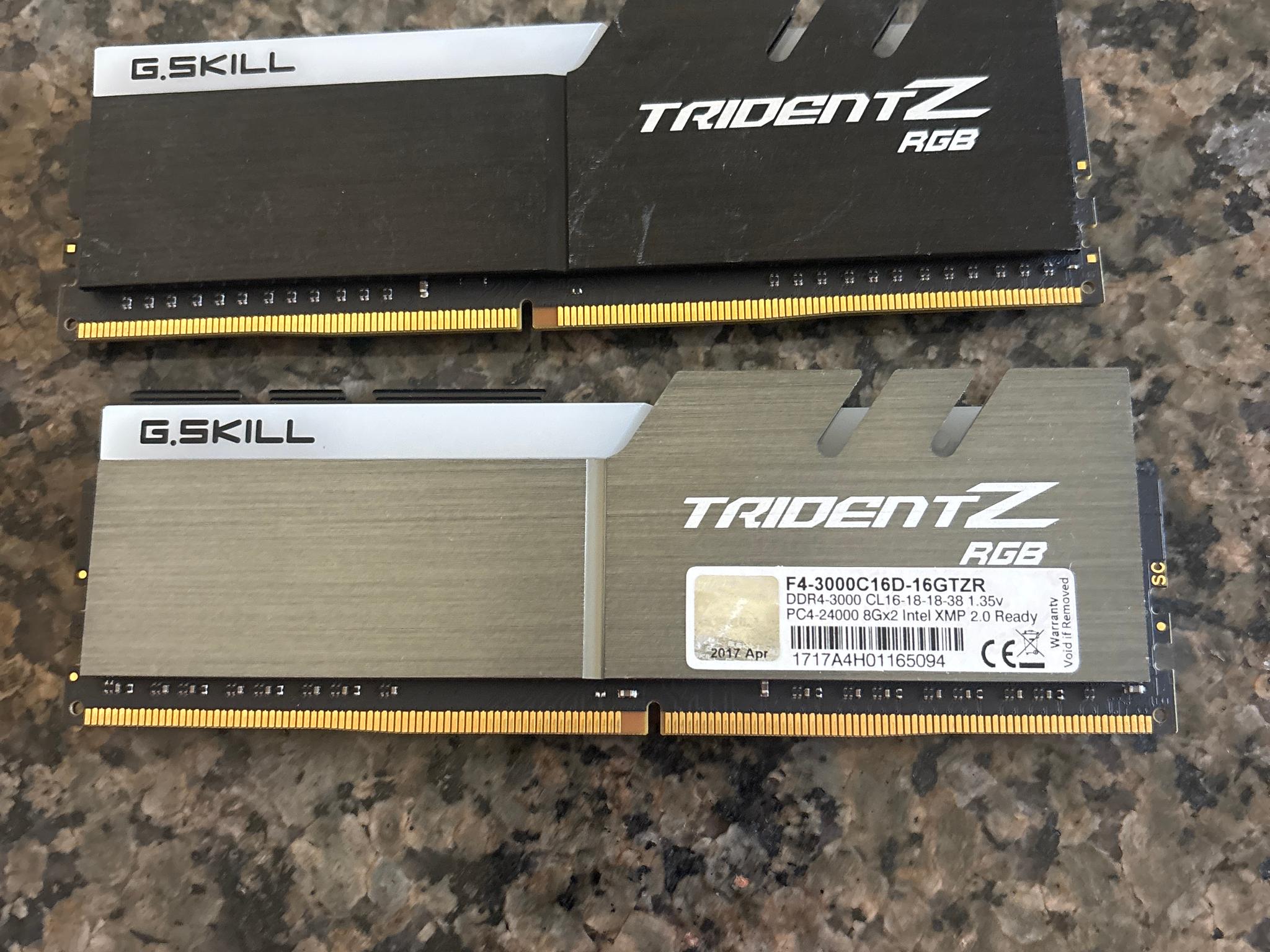 16GB  DDR4 3000