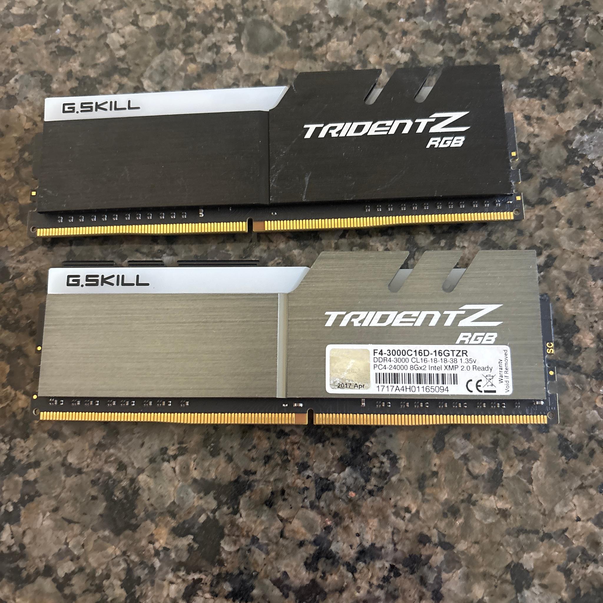 16GB  DDR4 3000