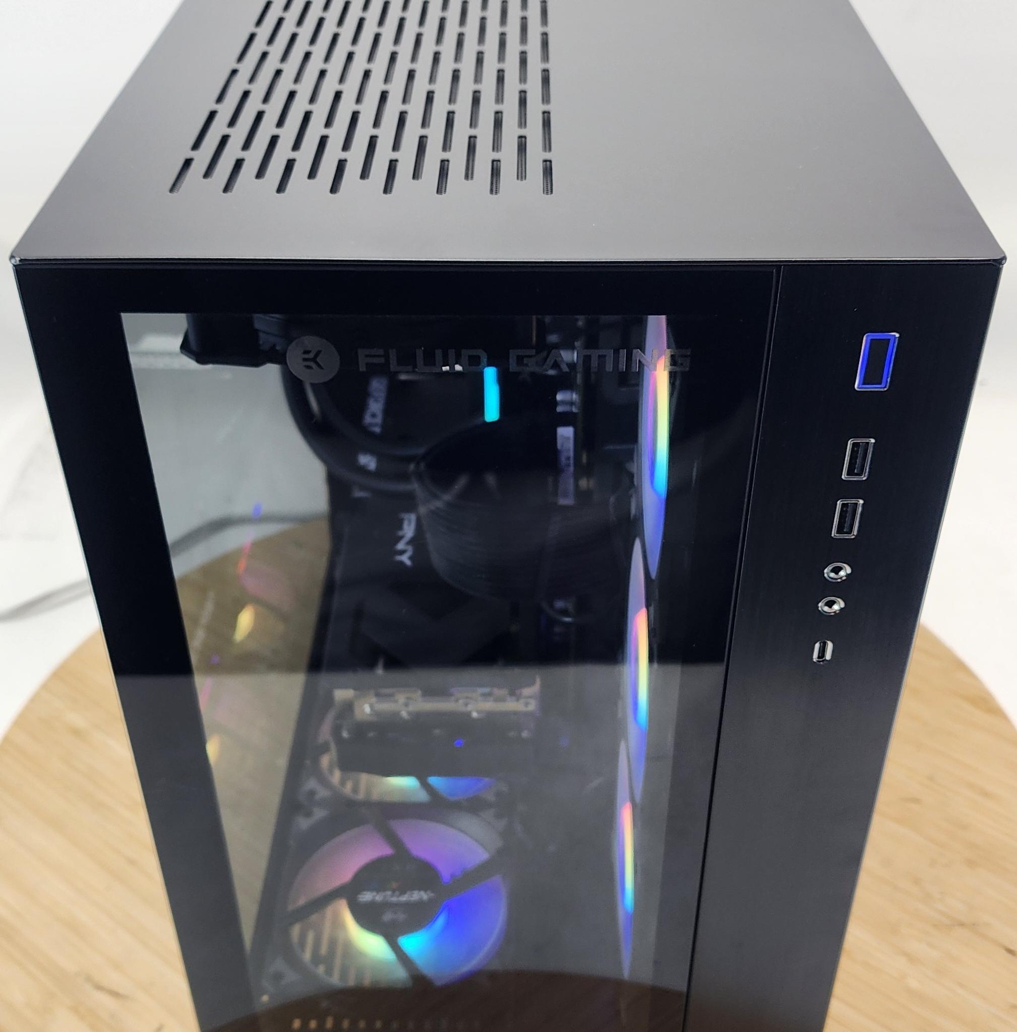 Gaming PC Ryzen 7 9700X 32GB RAM 2TB SSD RTX 5070 Ti 16GB Windows 11 Computer