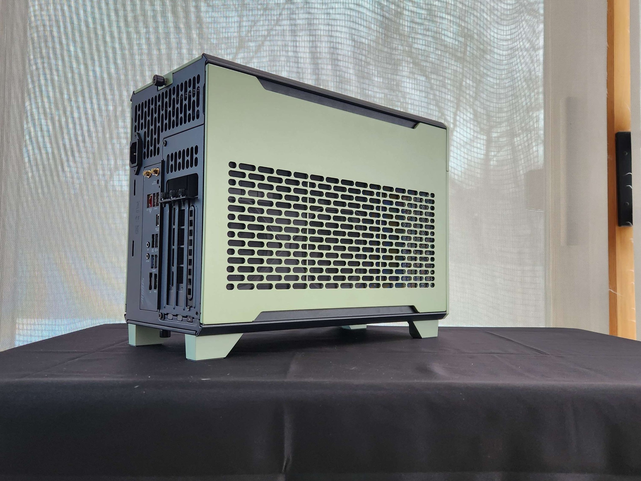 🍀RTX 5070 | Ryzen 7 7700 | 32GB DDR5 | 2TB NVMe | WiFi | SFF | Windows 11