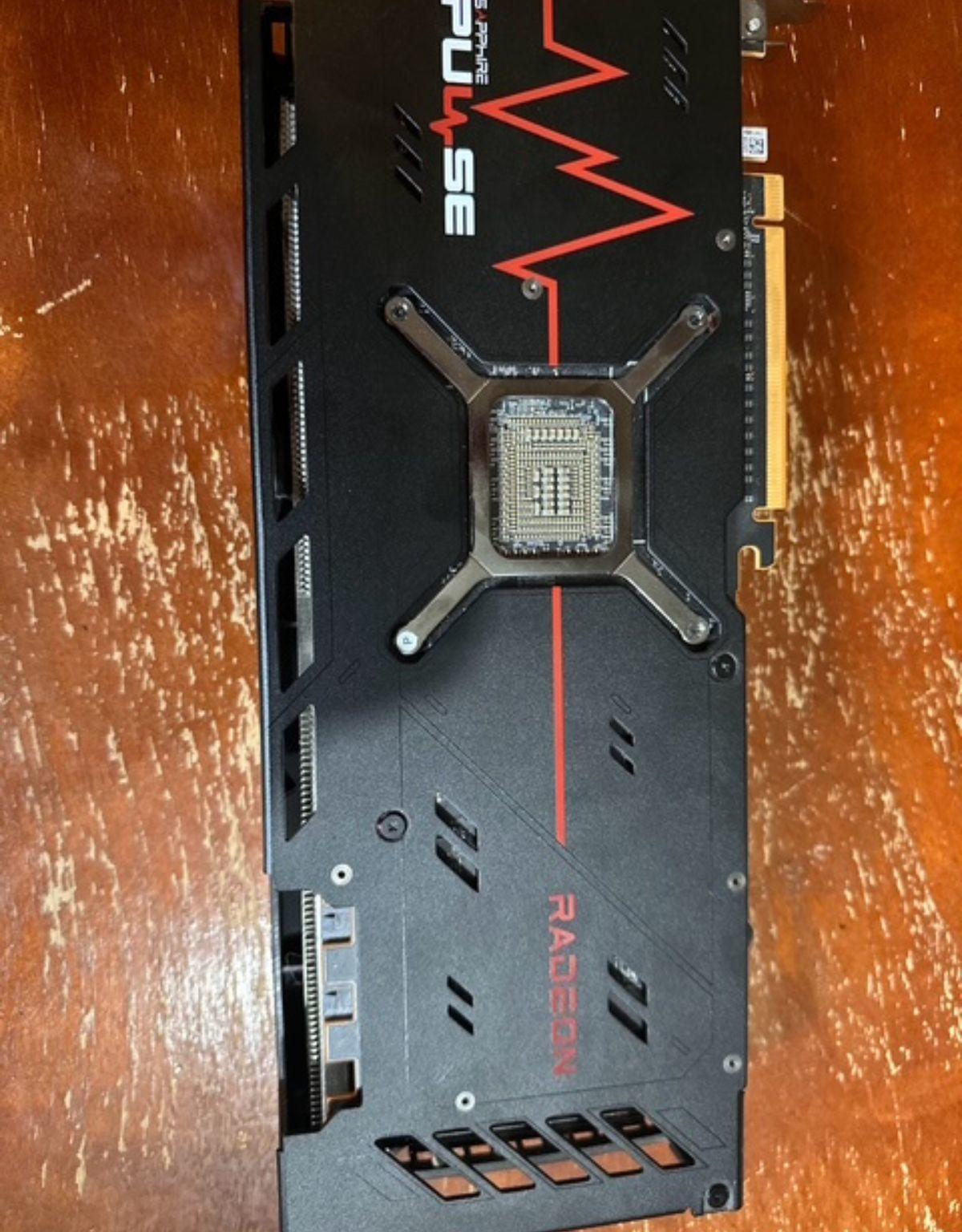 Sapphire Pulse 7900XT for sale