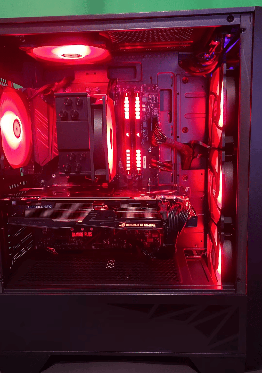 "Venomstriker" Custom Gaming PC - i7-9700k, GTX 1080ti, 16gb RAM, 1tb SSD