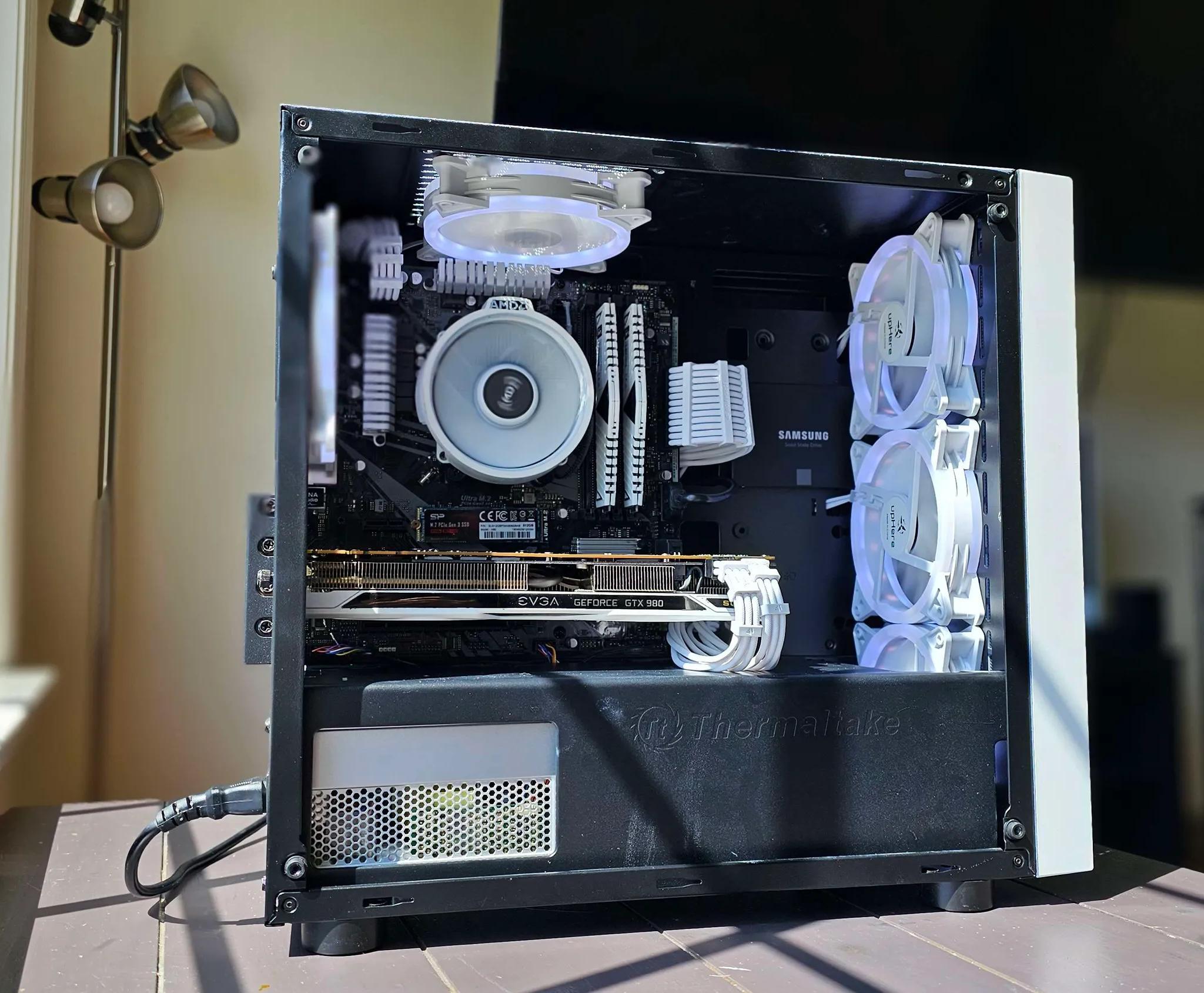 Yang ☯ AMD R5 3600 6-cores, Nvidia Gtx 980 4Gb Gaming Pc