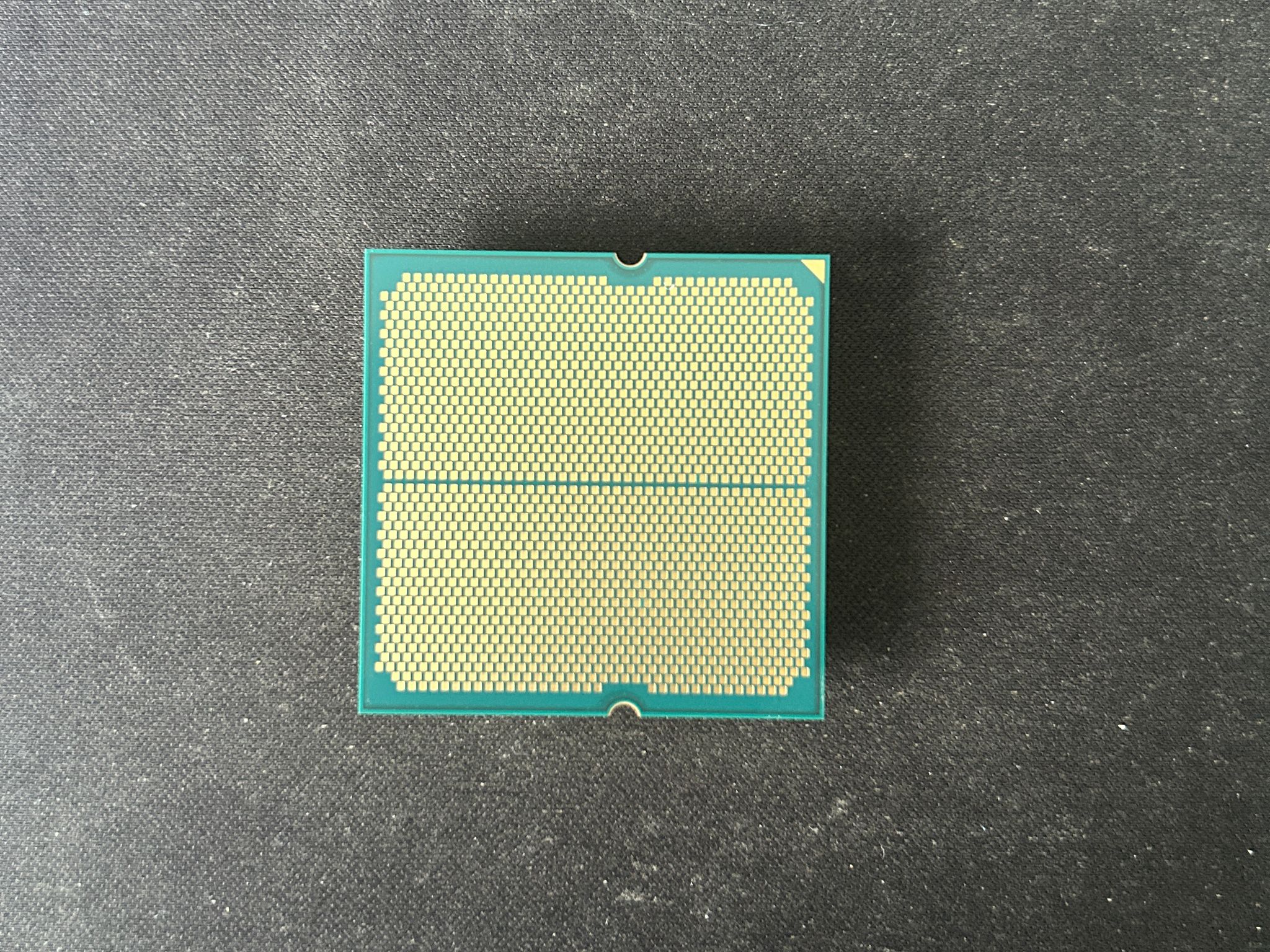 AMD Ryzen 5 7600X