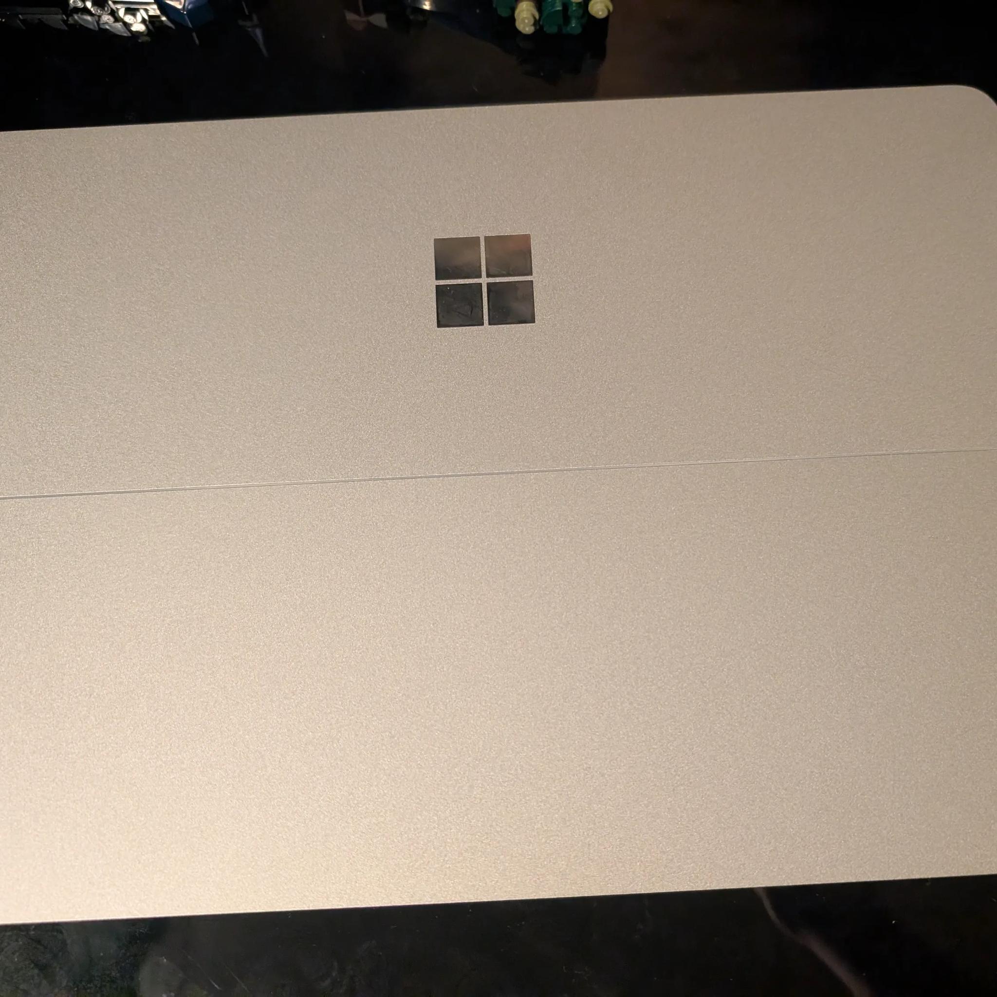 Surface Laptop Studio| i7 16gb 3050ti |