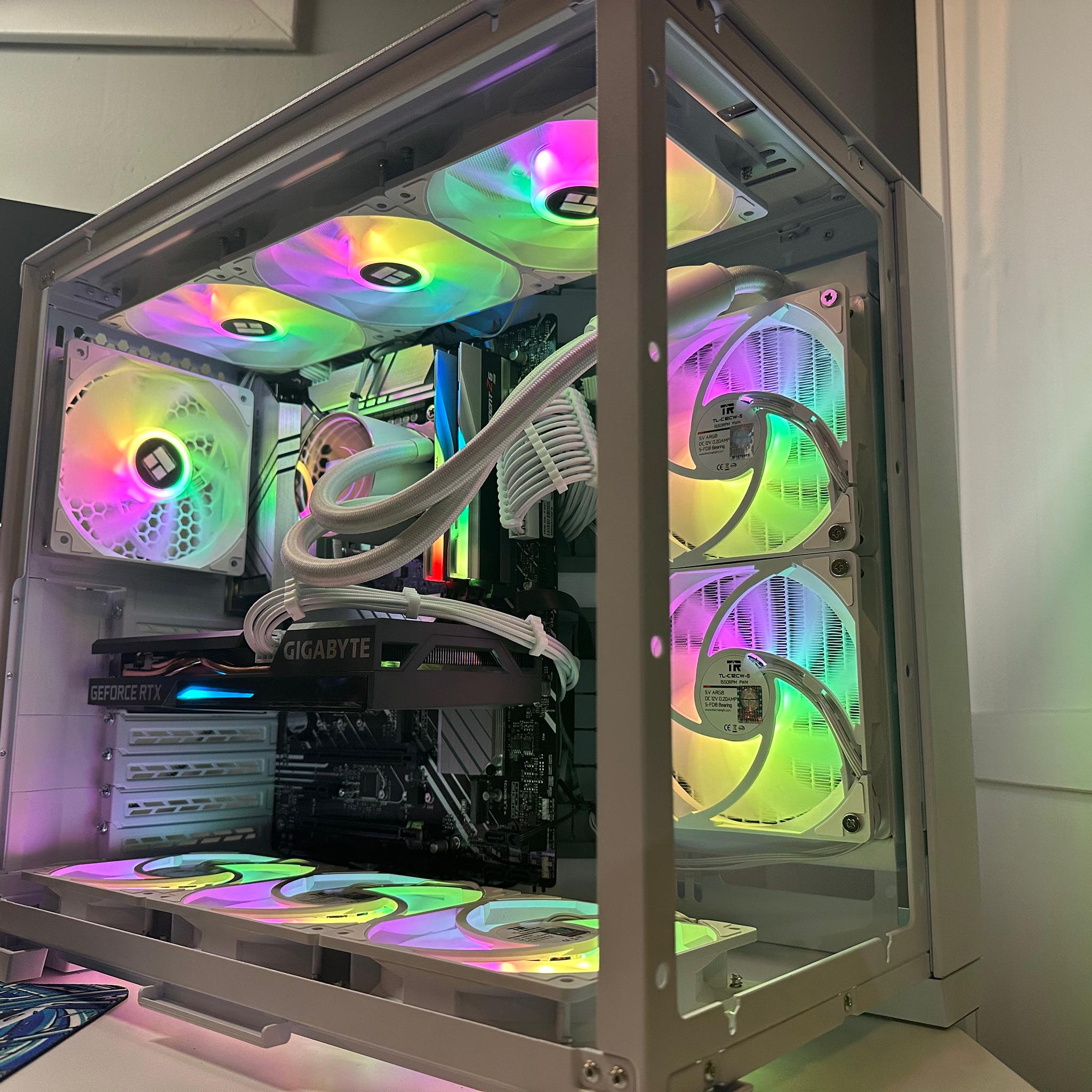 ❄️Icebox❄️ RTX 3060 | i3 13100 | 32GB DDR5