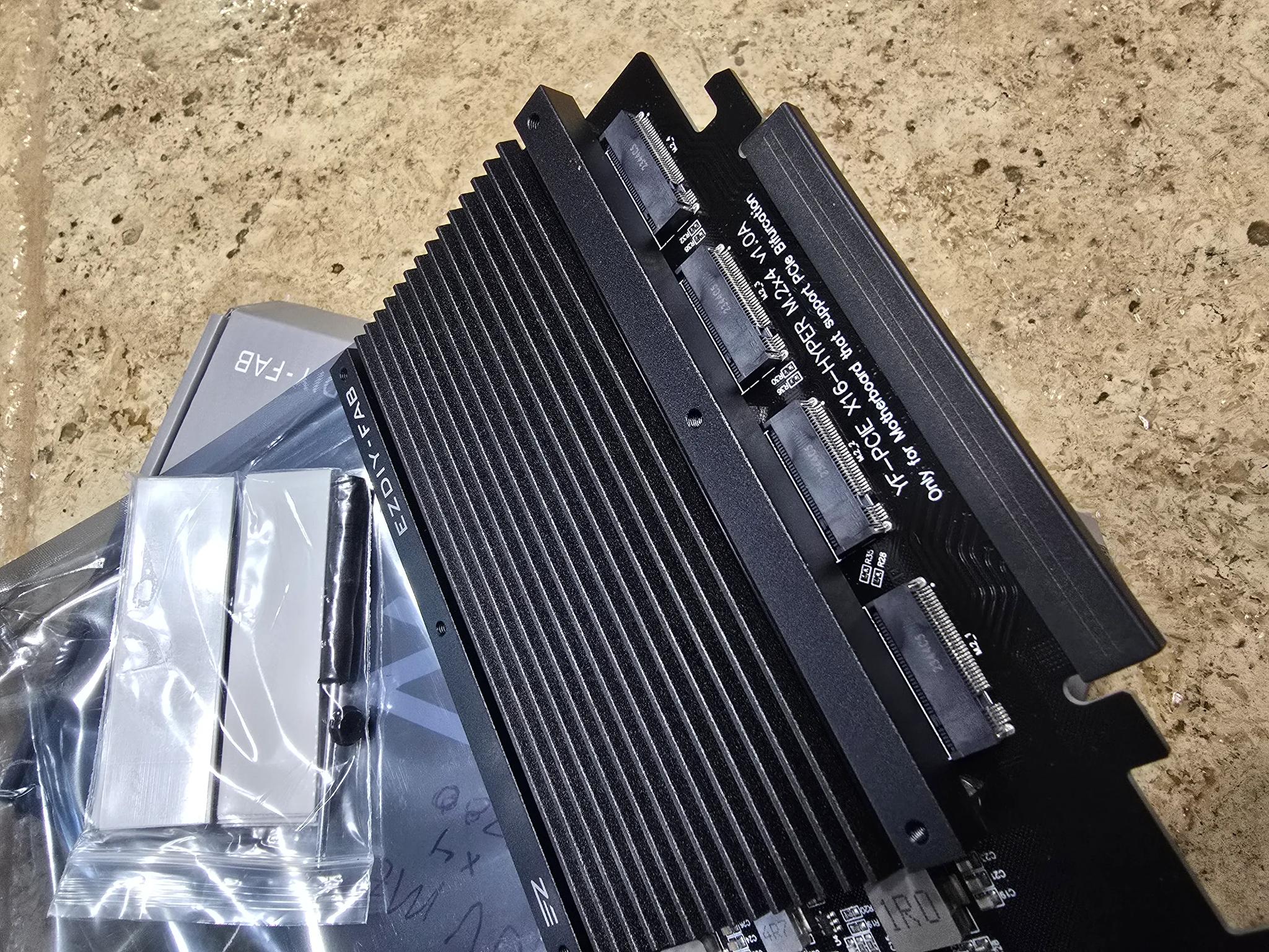 EZDIY-FAB Quad M.2 PCIe 4.0/3.0 X16 Expansion Cad with Heatsink Support 4 x PCIe NVME M.2 SSD RAID