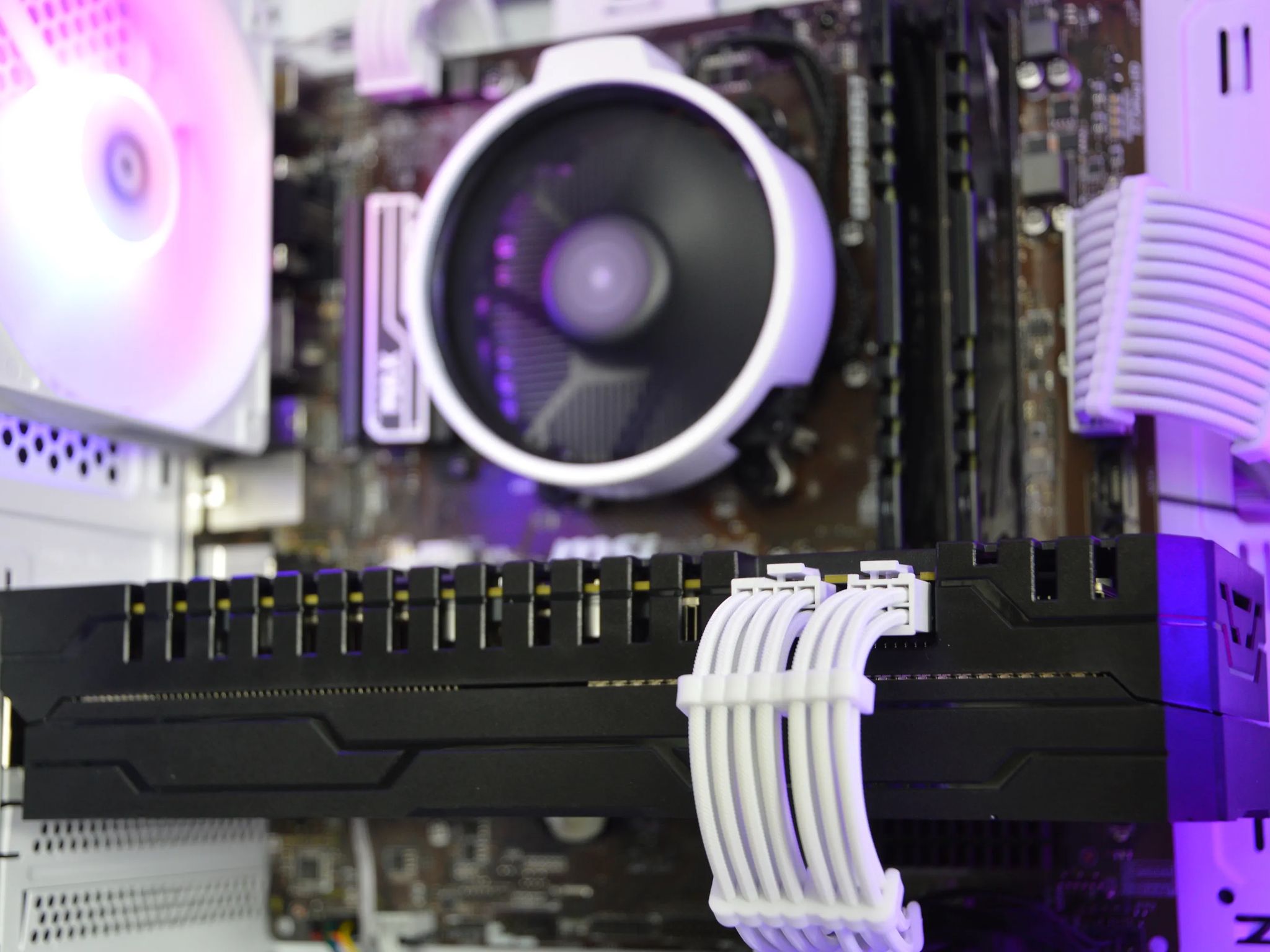 ☯️☯️| RX 5700XT 8GB | RYZEN 5 3600 | 16GB DDR4 RAM | 1TB NVME SSD | VaporWave 2.0 |