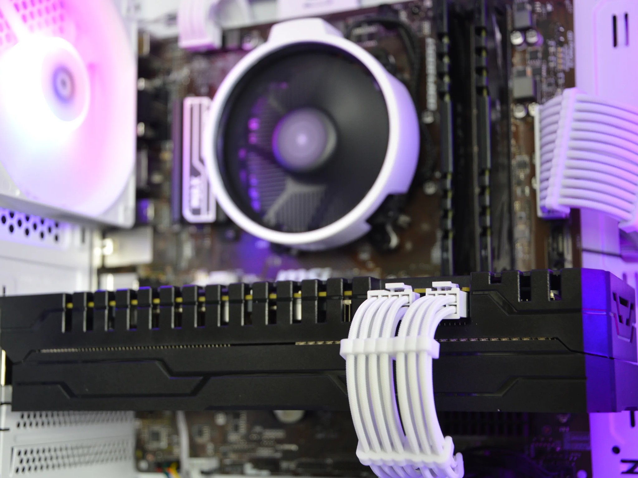 ☯️☯️| RX 5700XT 8GB | RYZEN 5 3600 | 16GB DDR4 RAM | 1TB NVME SSD | VaporWave 2.0 |