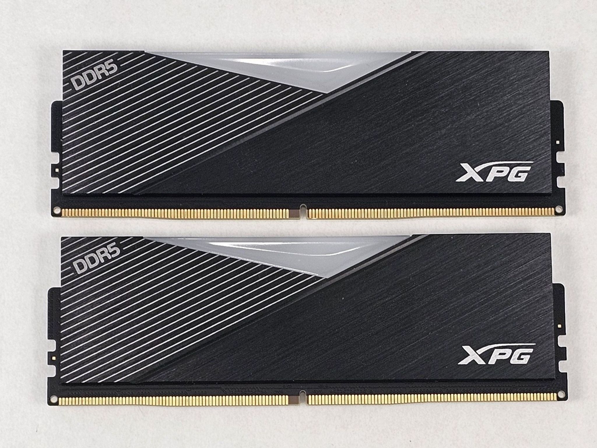 32GB DDR5 (2x16GB) CL40 6000MT/s ADATA XPG
