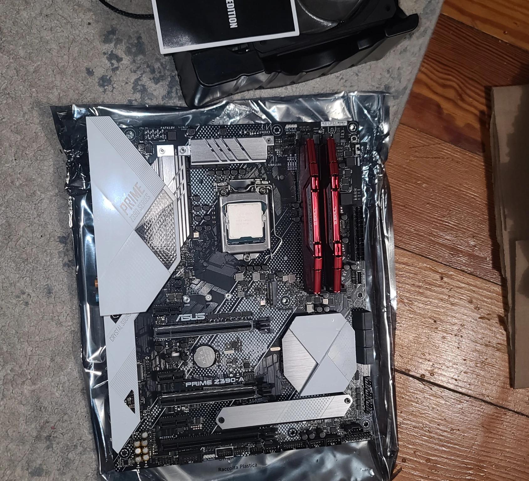 FOR SALE! Asus PRIME Z390-A ATX LGA1151 Motherboard + Intel Core i7-9700K Ram and cooler incl.