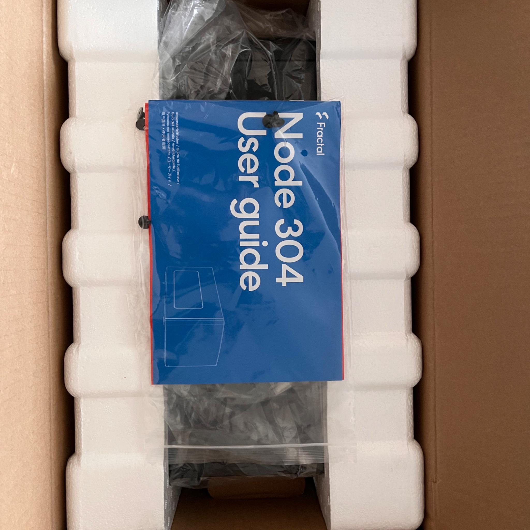 Fractal Node 304 - Like New