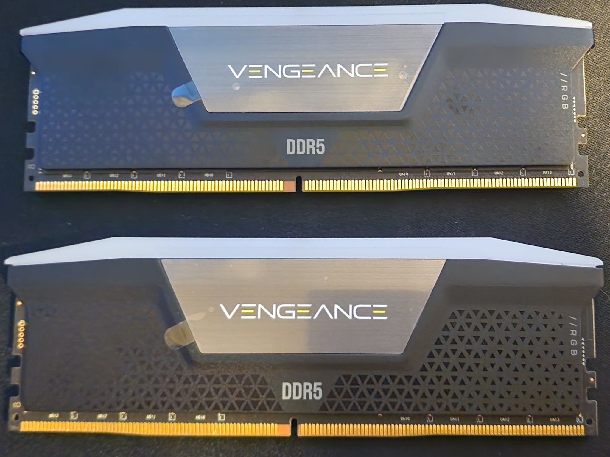 Corsair VENGEANCE RGB 64GB (2x32GB) DDR5 DRAM 6000MT/s