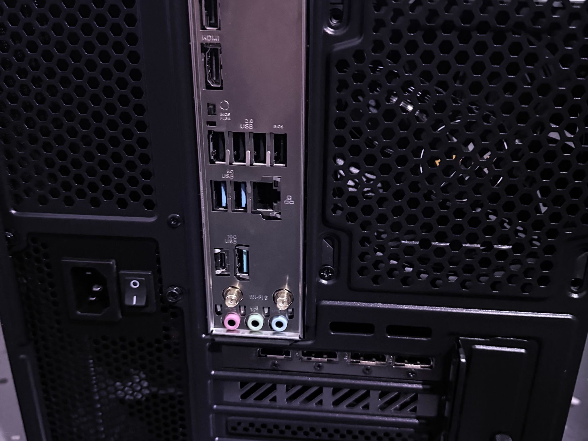 ⚫️"Spectral Mirage"🌈 | 1440p Gaming | Ryzen 7 7800X3D | RTX 4070 Super | 32GB DDR5 | 2TB SSD
