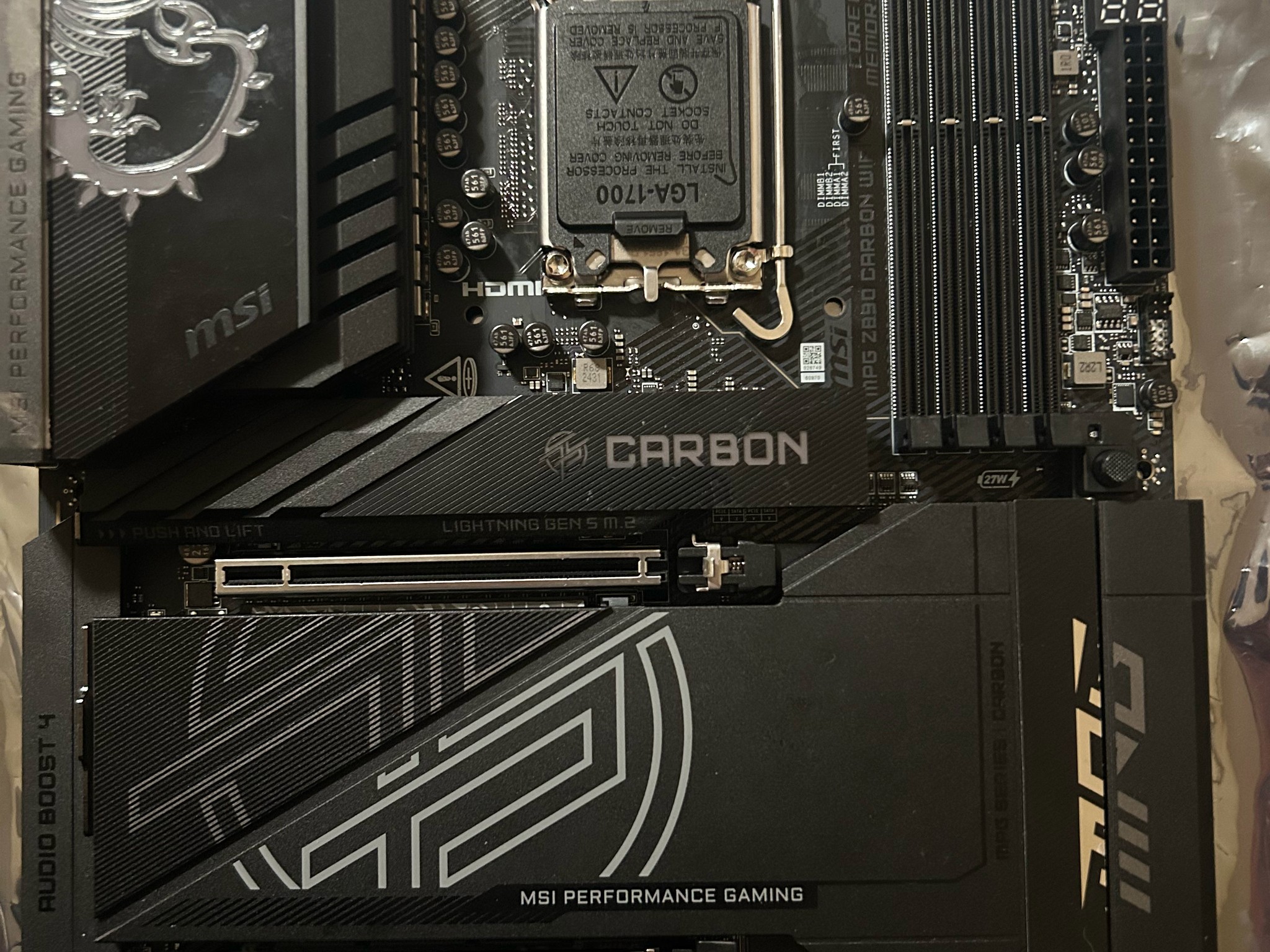 MSI MPG Z890 CARBON WIFI