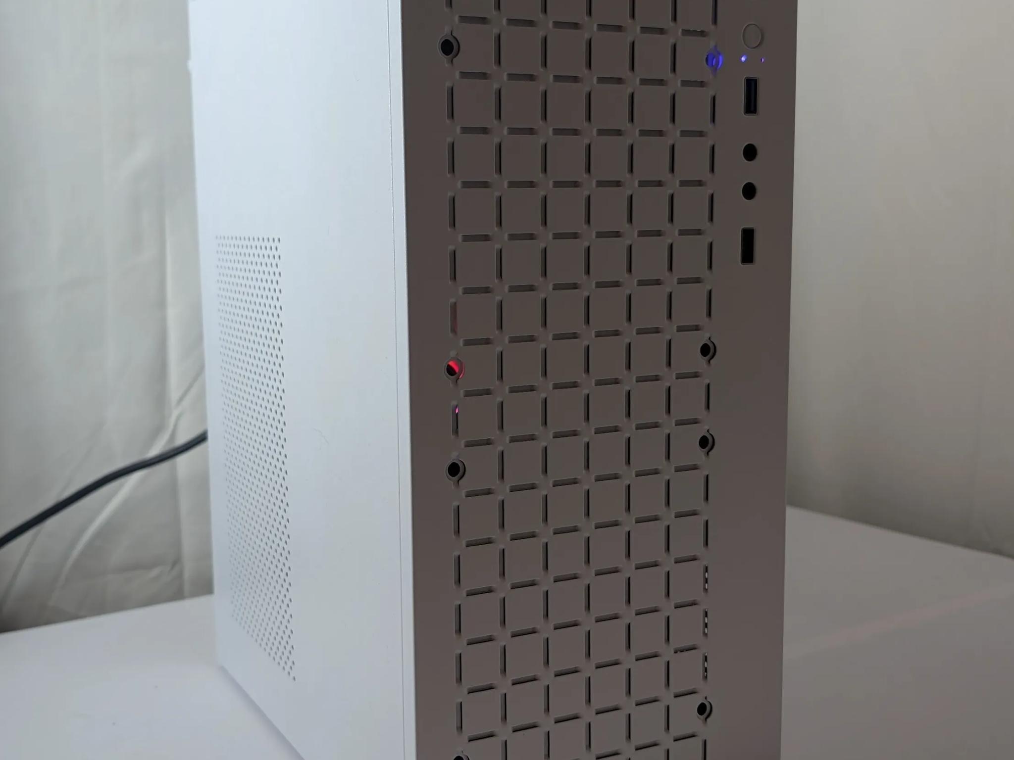 🔥 Compact High-Performance Gaming PC – RX 570 8GB | 32GB DDR4 | Xeon 2680 v4 🔥