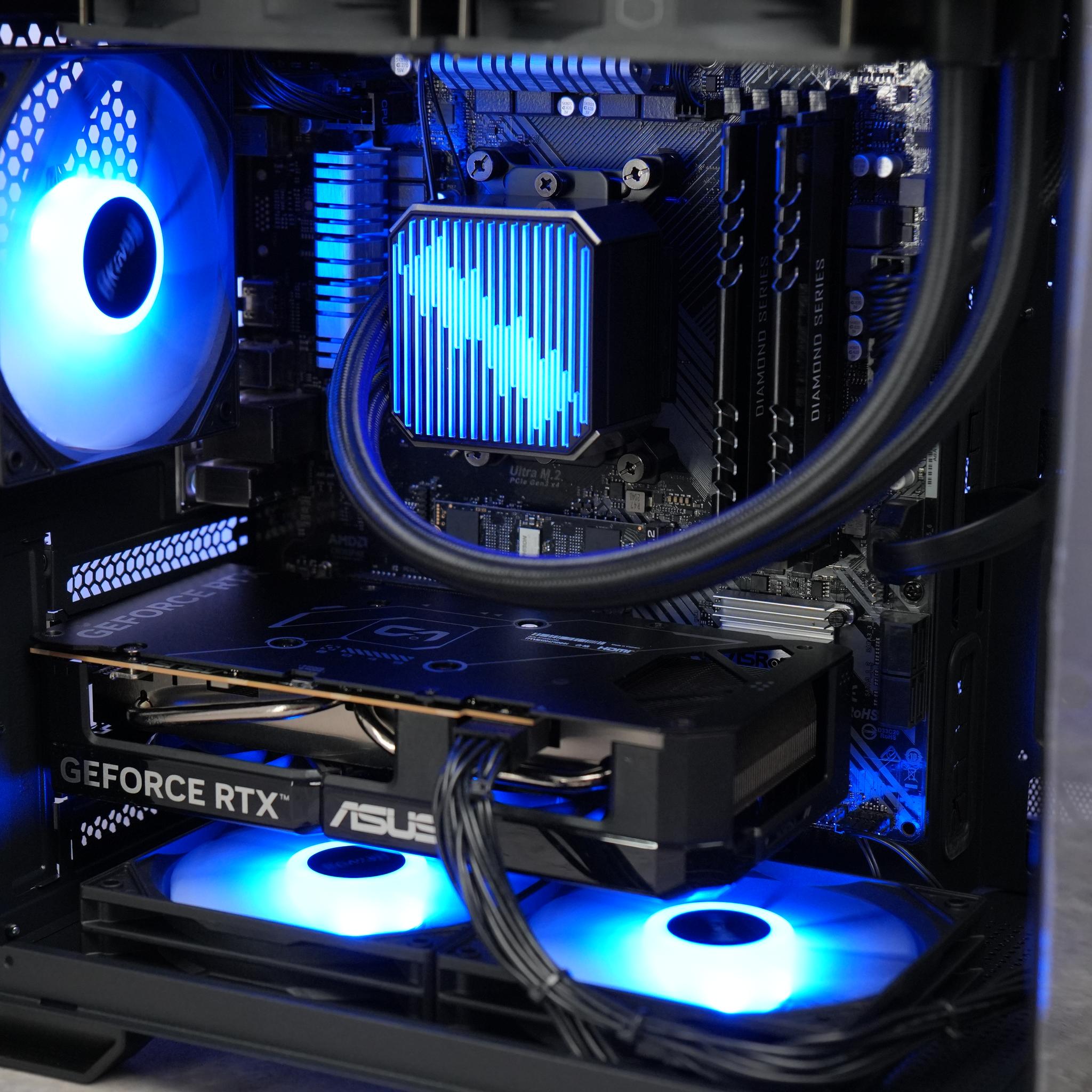 RTX 5060 | RYZEN 7 3700X | 32GB RAM | 1TB SSD | WINDOWS 11 |