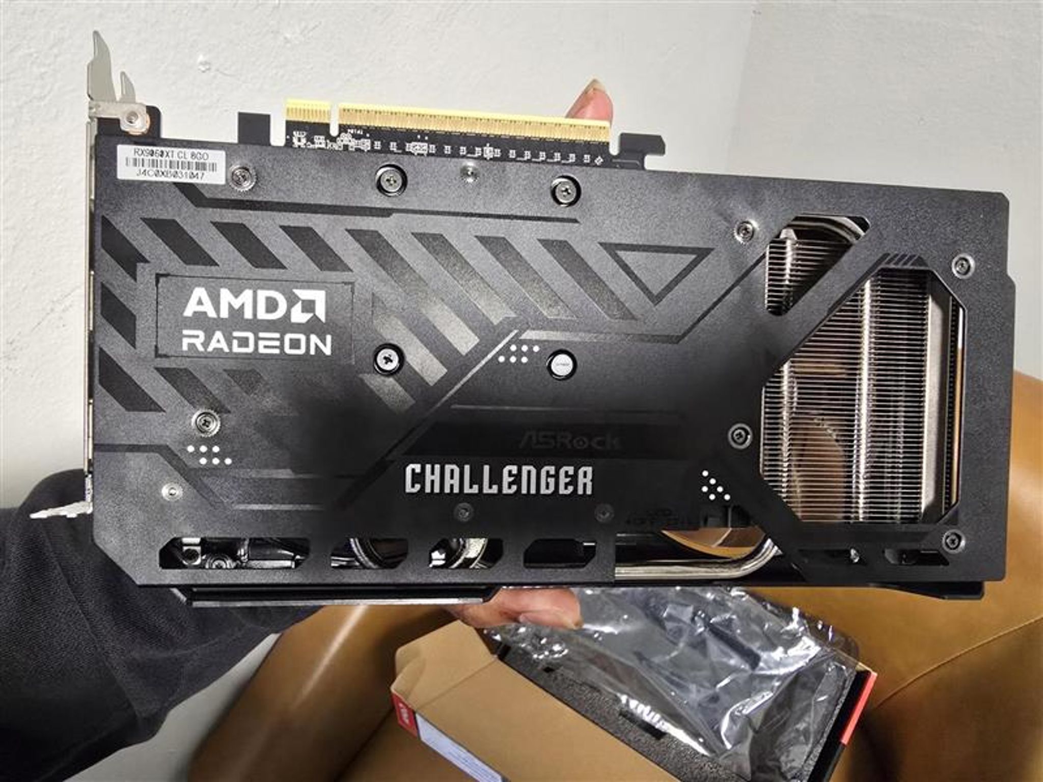 Challenger RX 9060 XT 8gb