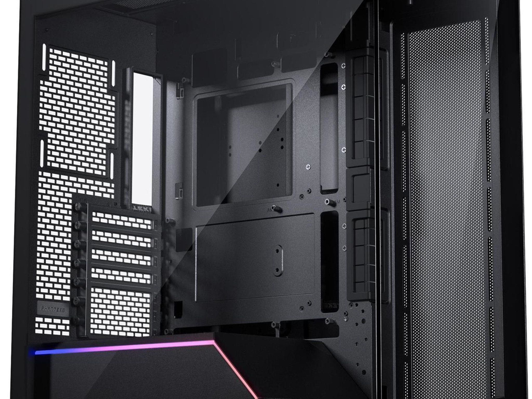 Phanteks NV5 with RGB Kit